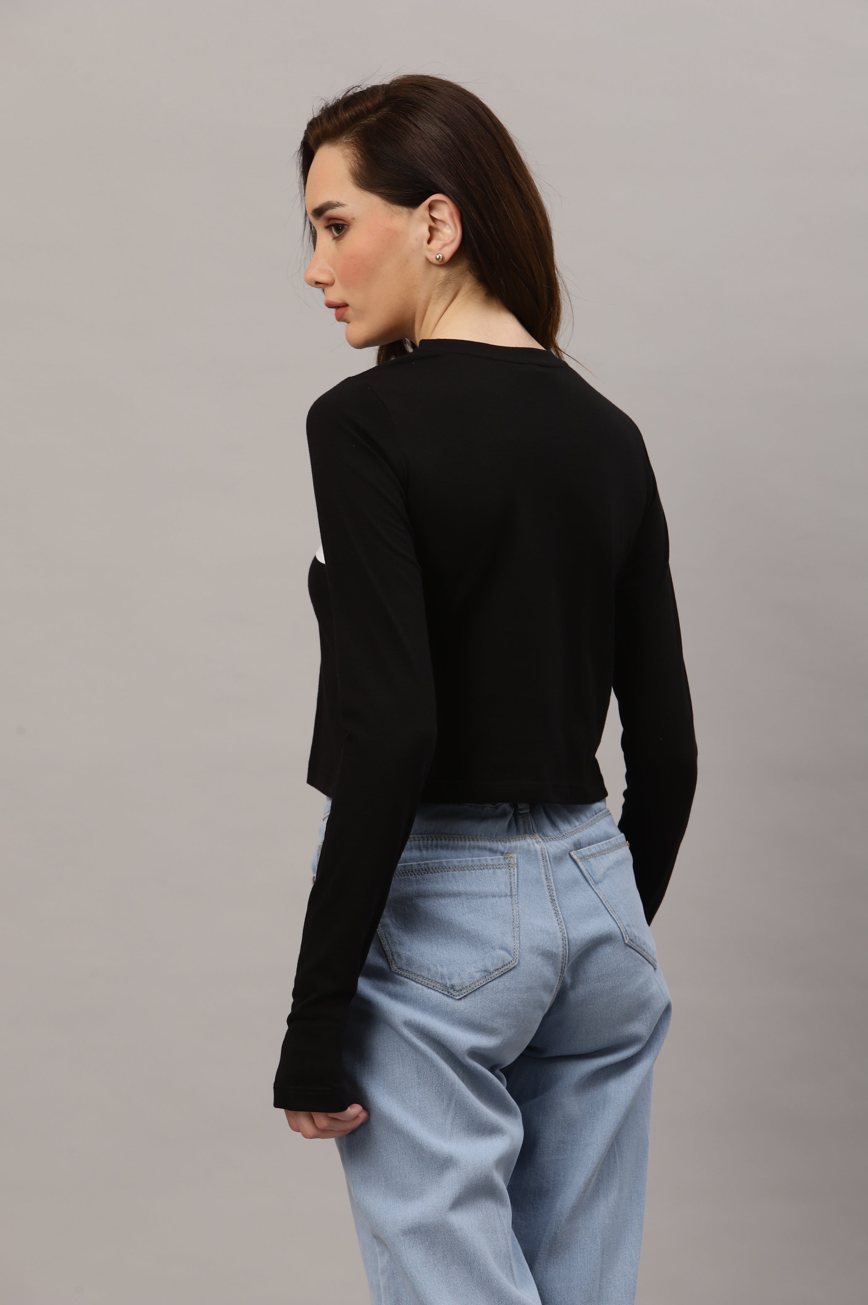 Women Black Colorblocked Crop Top