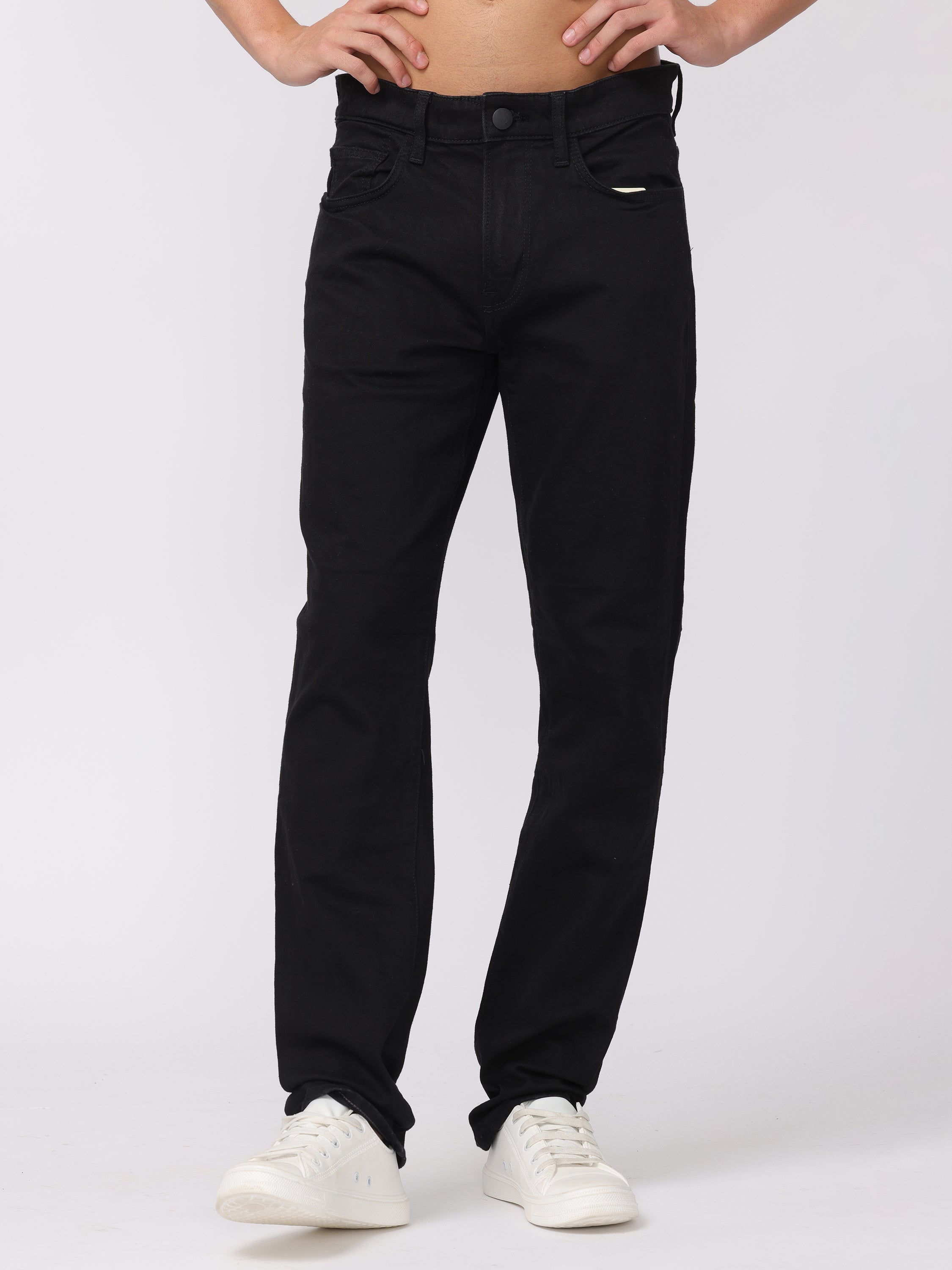 Men Black Regular Fit Straight Fit Jeans