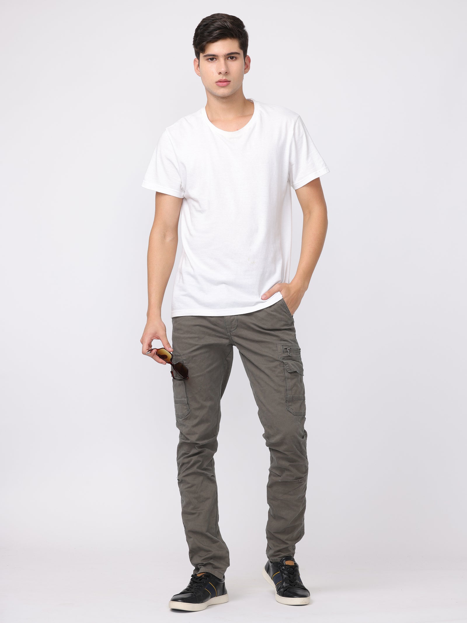 Men Grey Regular Fit Cargo Pants