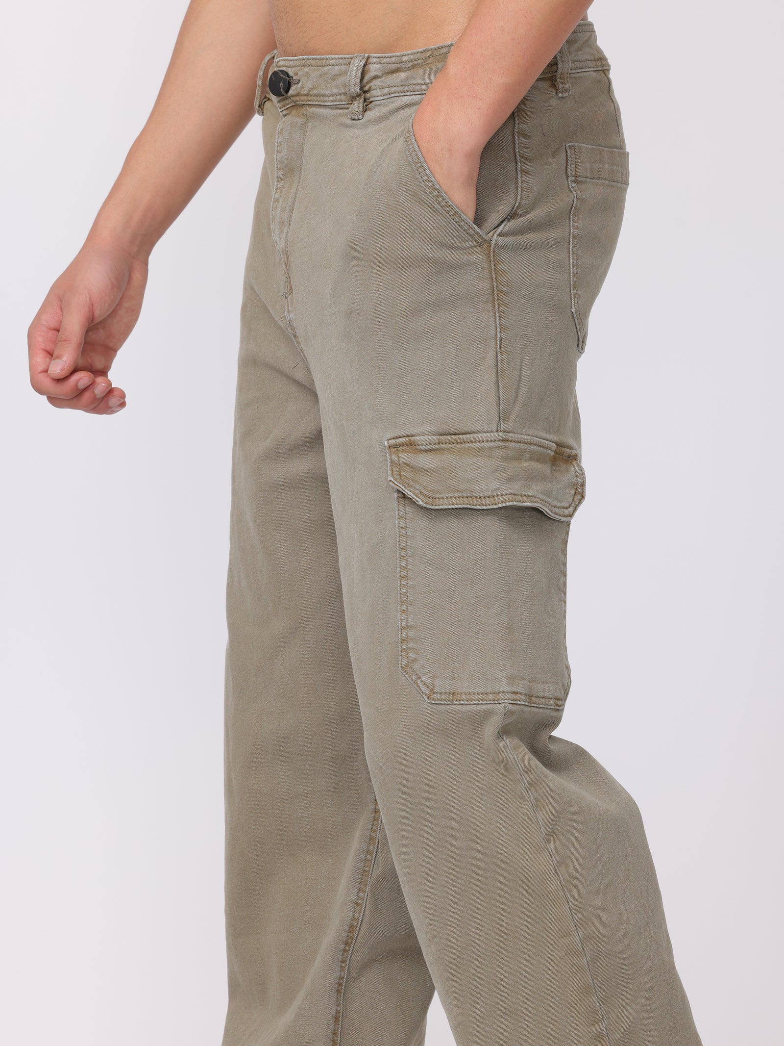 Men Washed Olive Straight Fit Cargo Pants