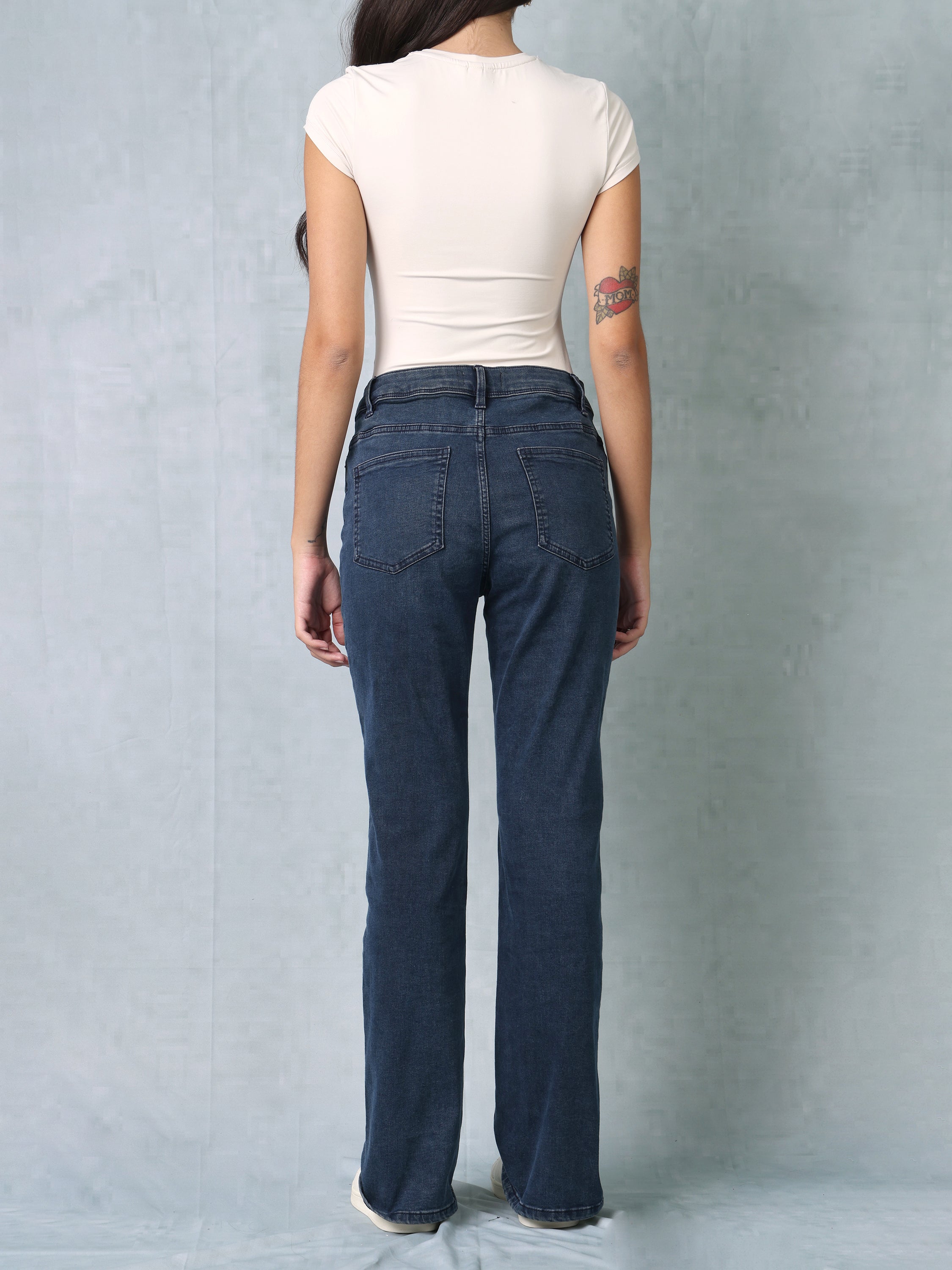 Women Blue Straight Fit Jeans