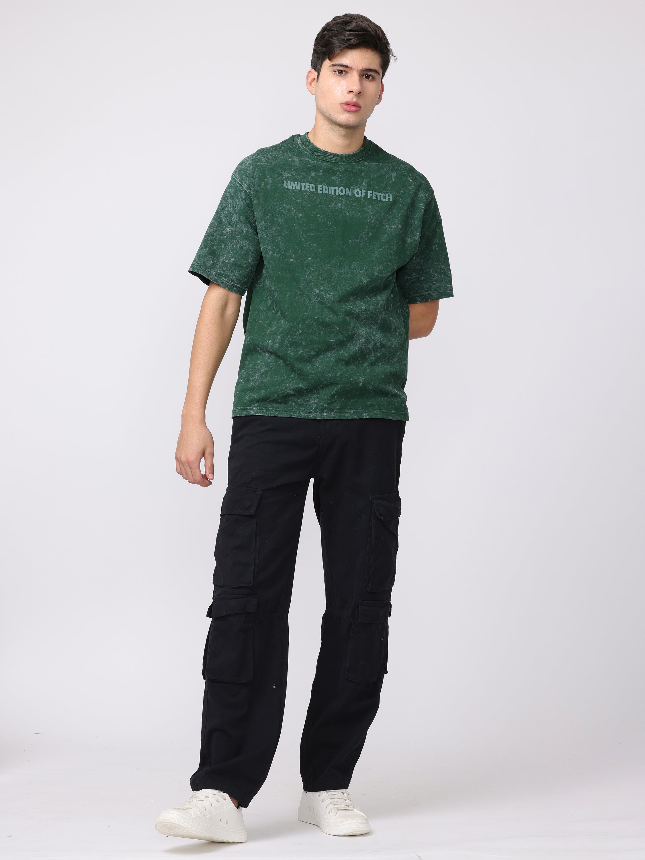 Men Black Regular Fit Cargo Pants