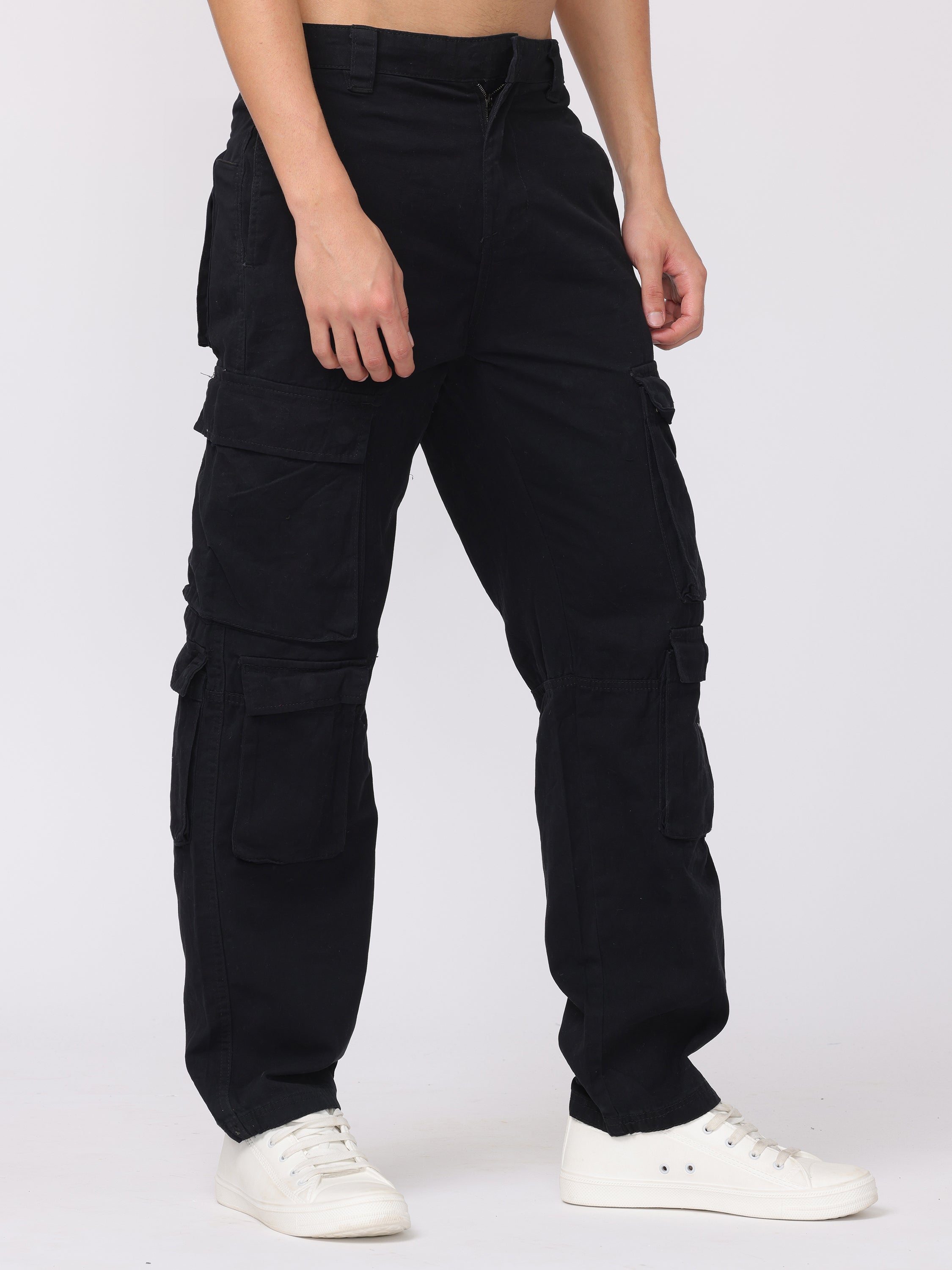 Men Black Regular Fit Cargo Pants