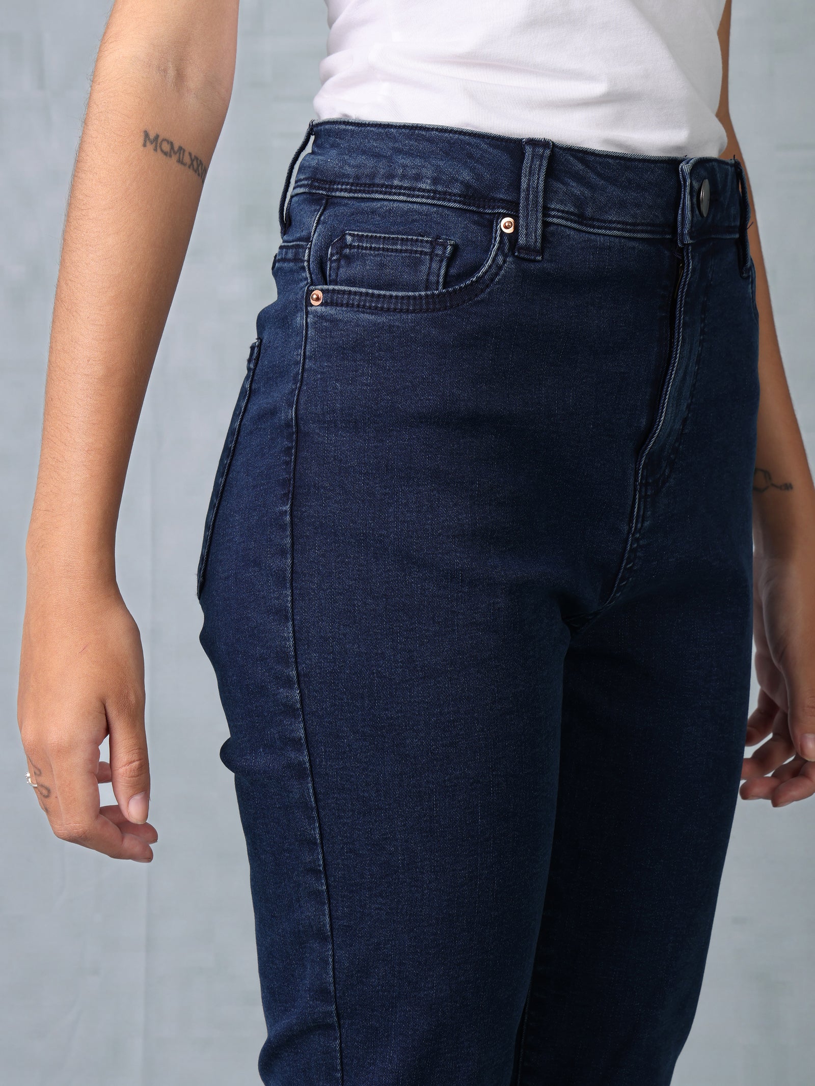 Women Indigo Slim Fit Jeans