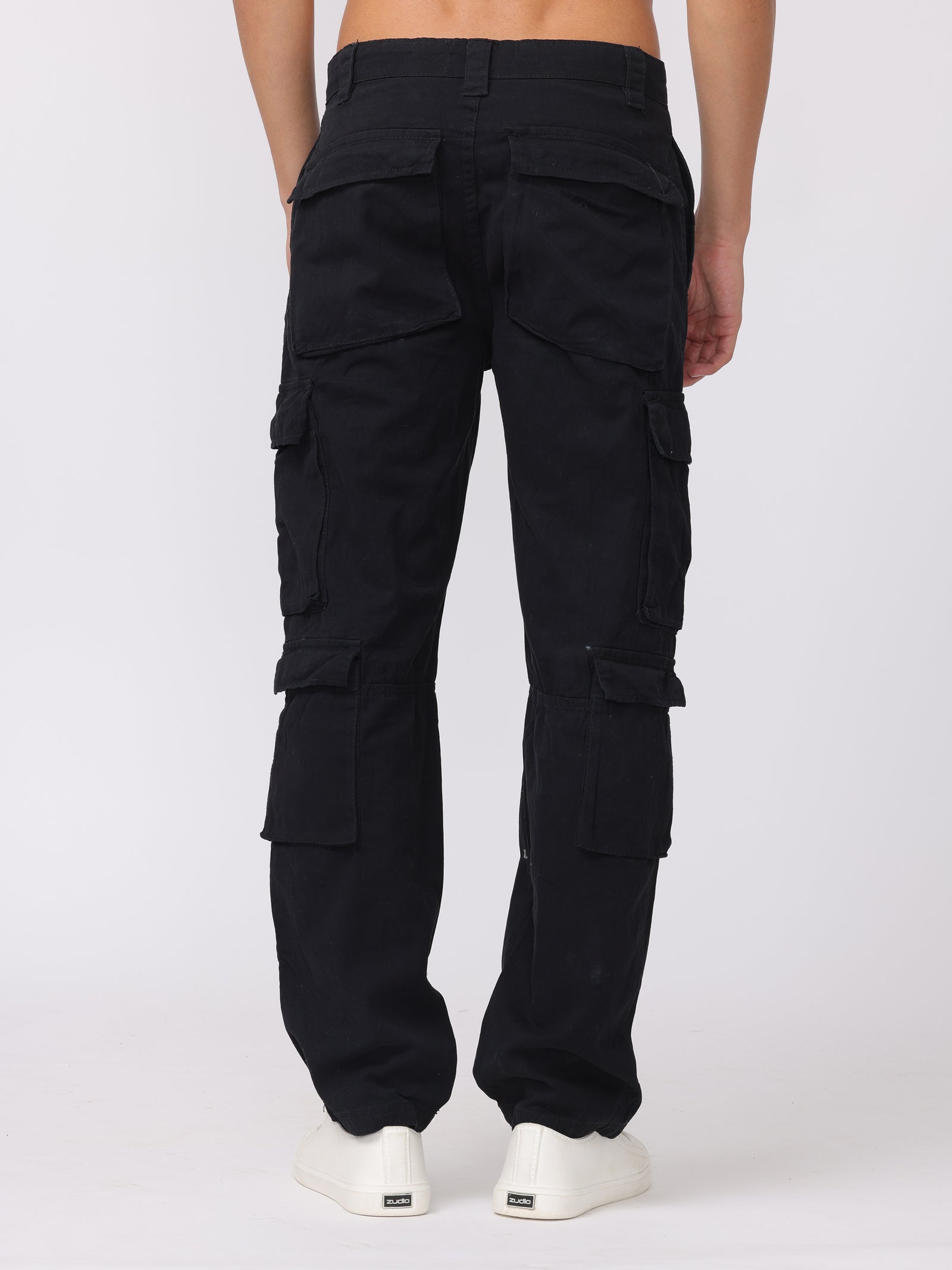 Men Black Regular Fit Cargo Pants