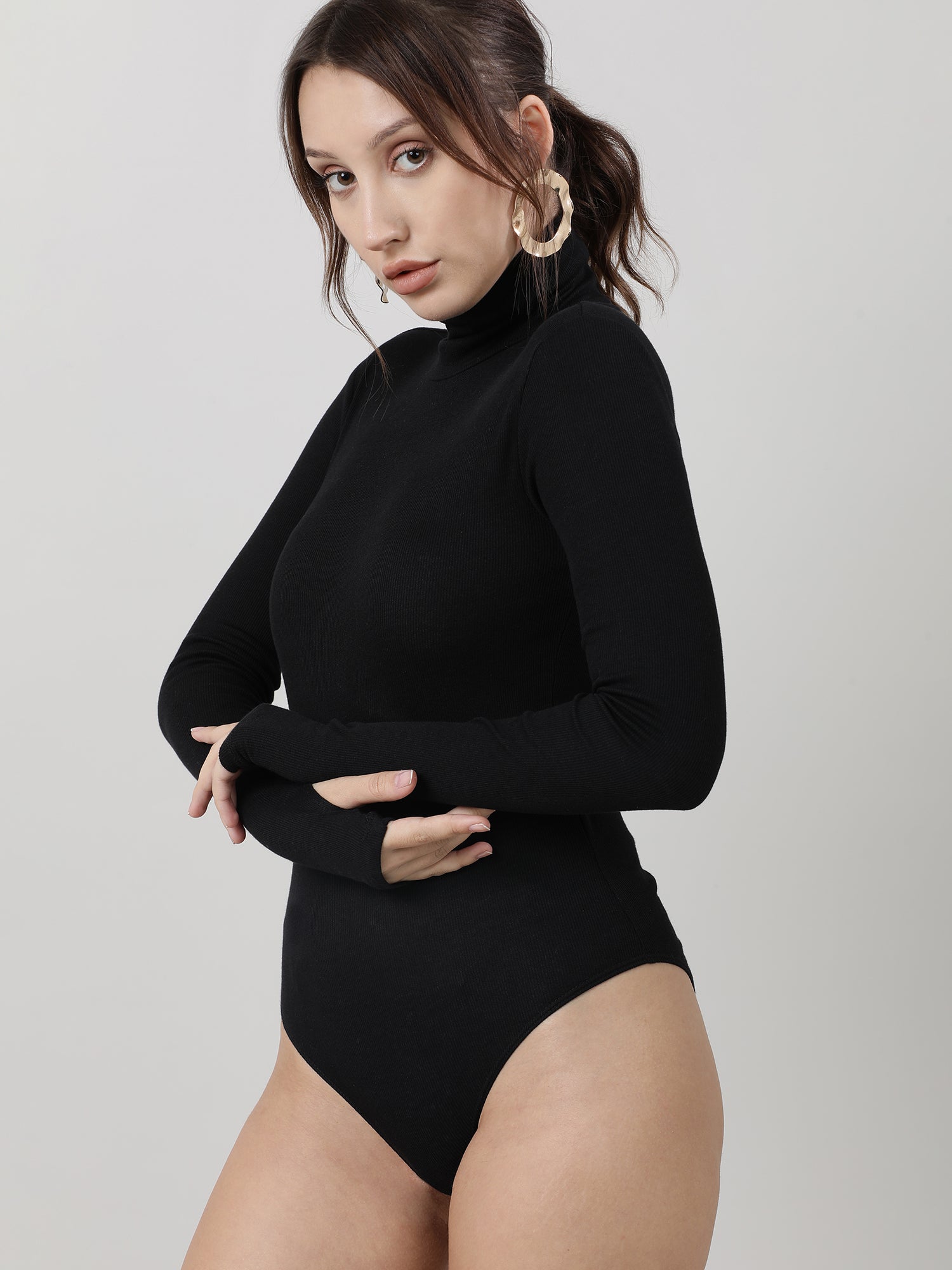 black long sleeve bodysuit