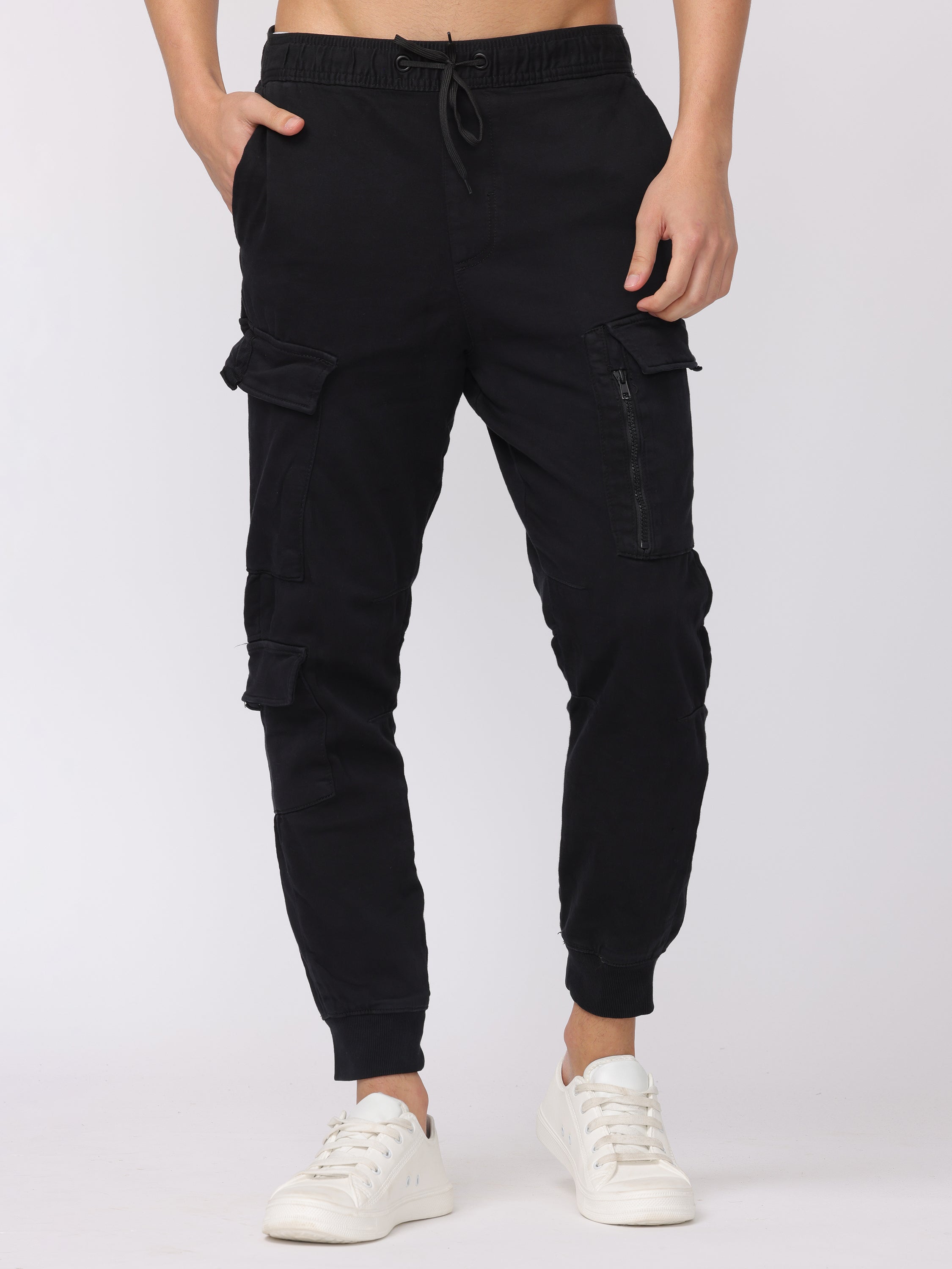 Men Black Regular Fit Cargo Pants