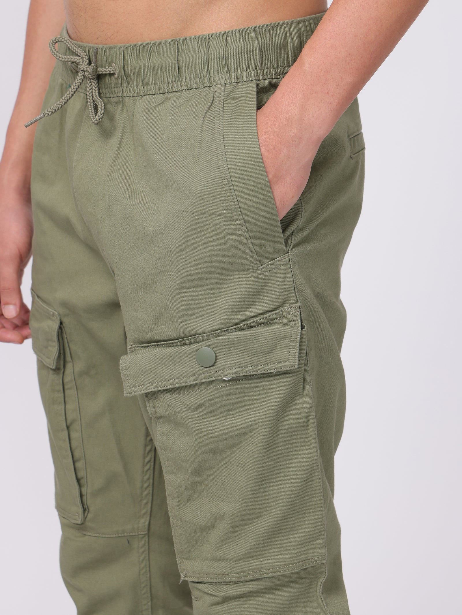 Men Olive Regular Fit Cargo Pants