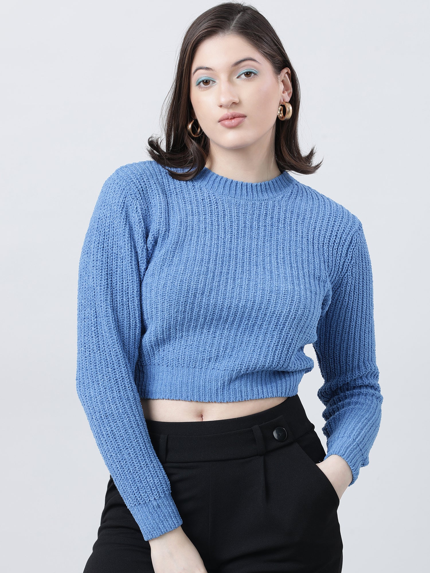 round neck blue sweater