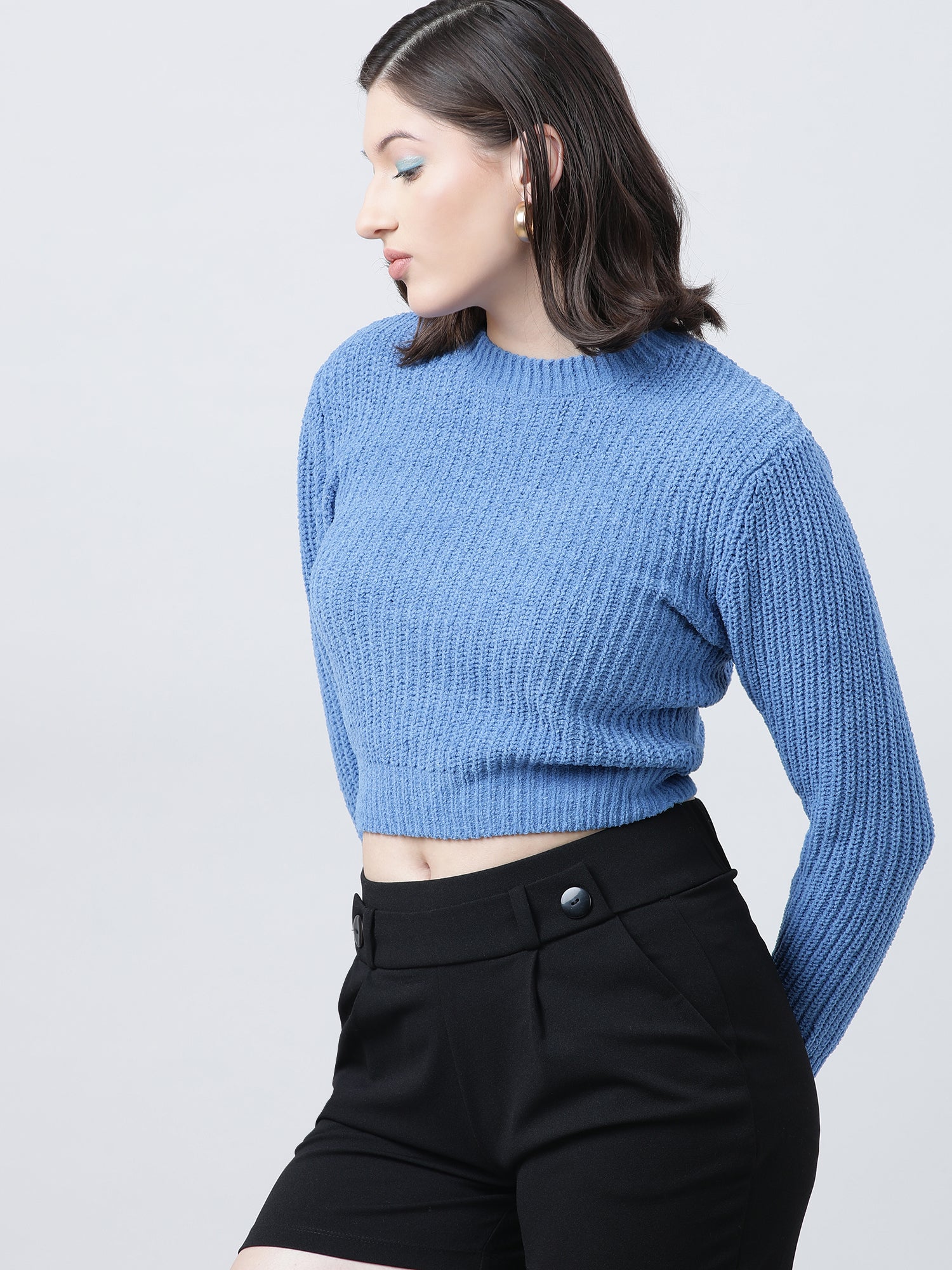 round neck blue sweater