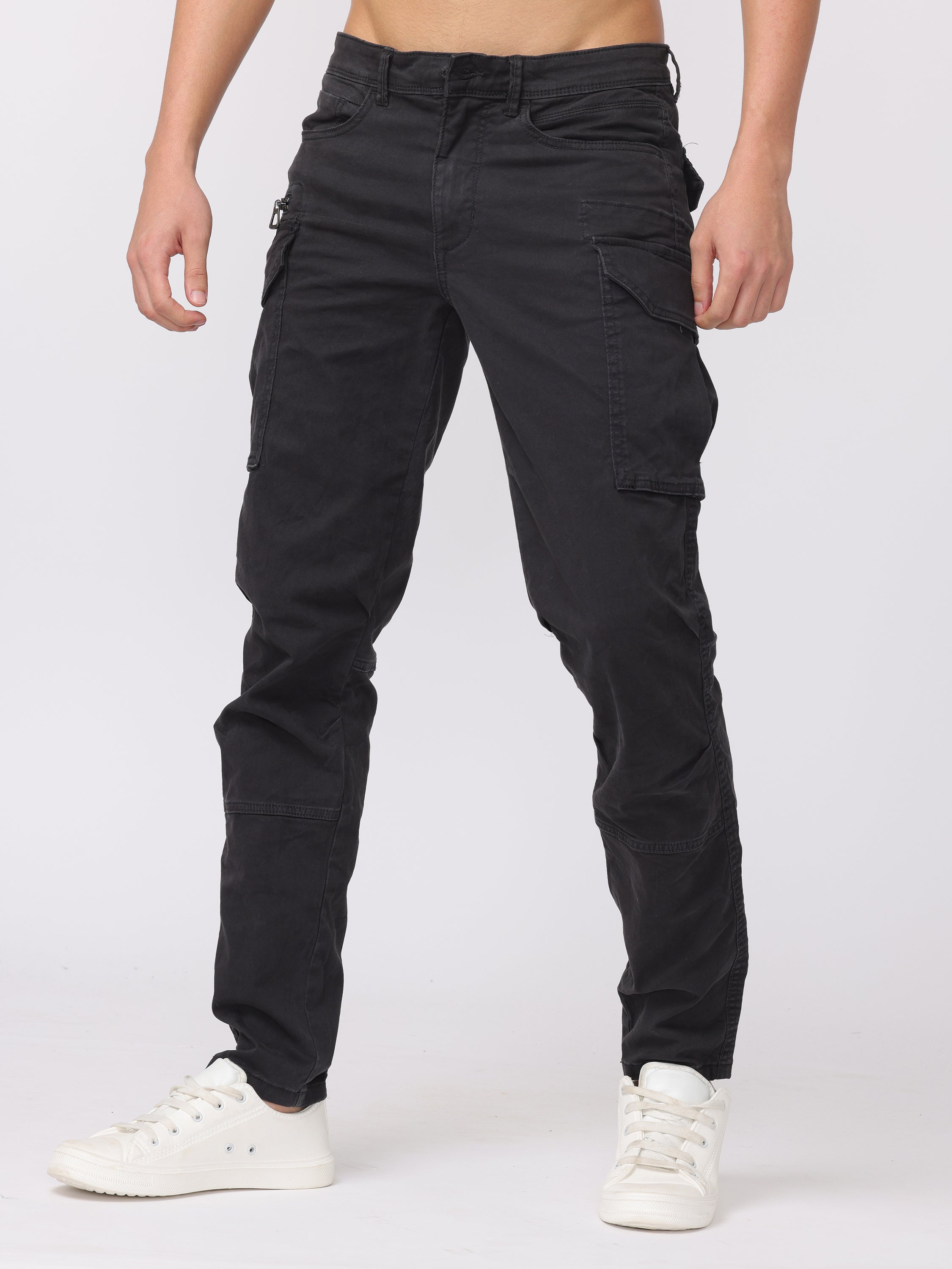 Men Black Regular Fit Cargo Pants