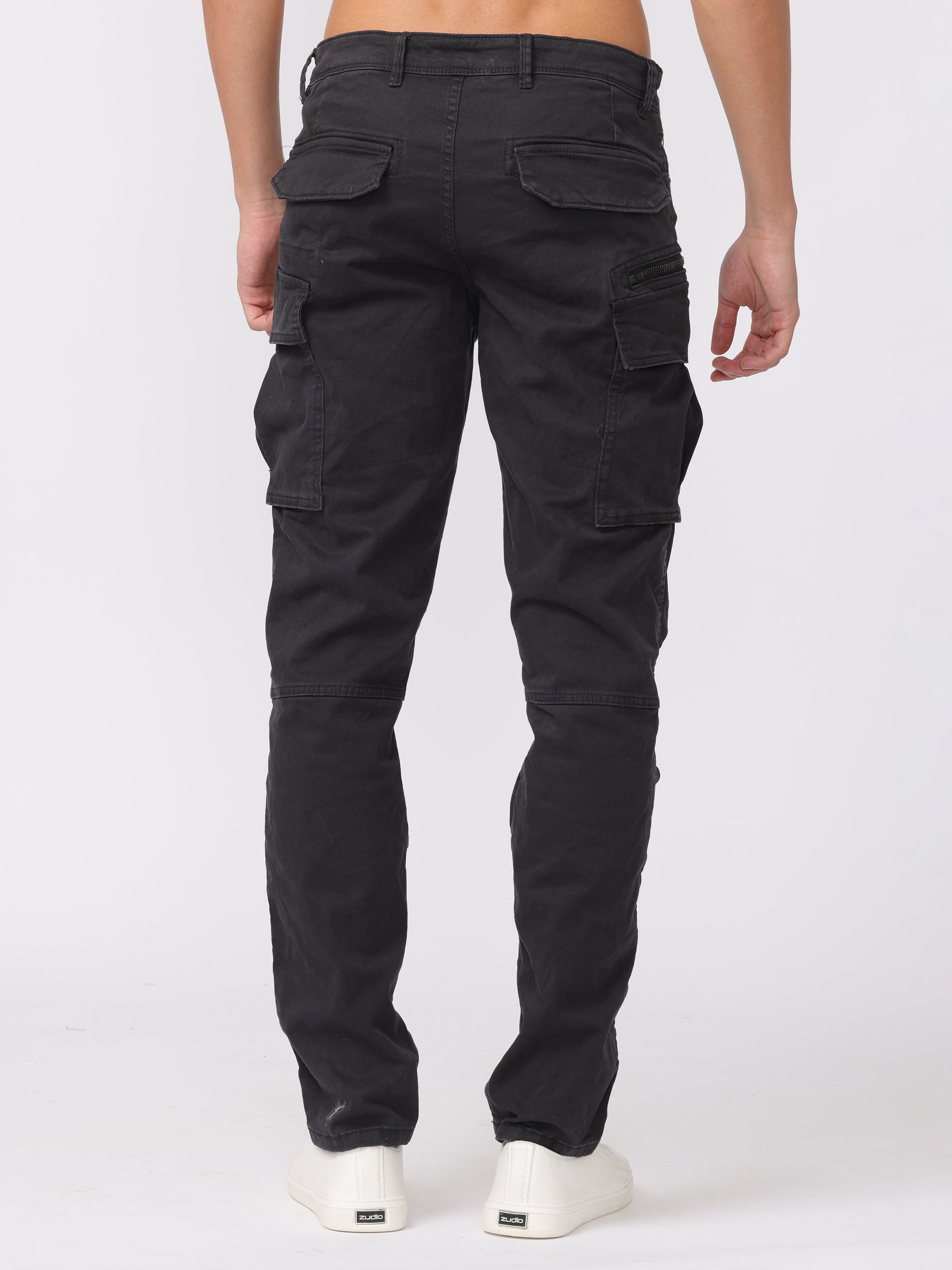 Men Black Regular Fit Cargo Pants