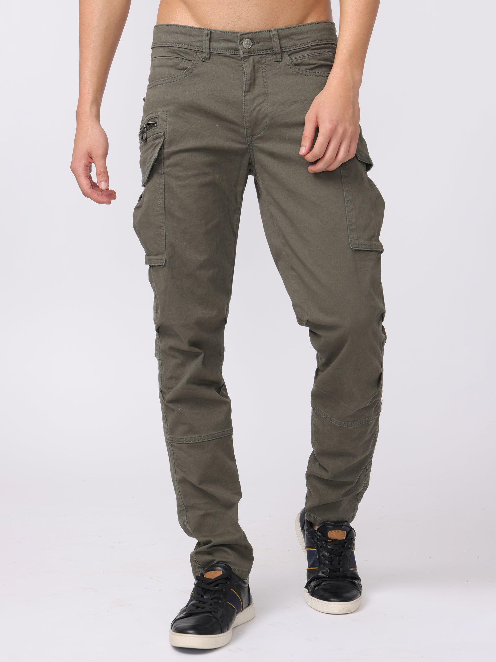 Men Olive Regular Fit Cargo Pants