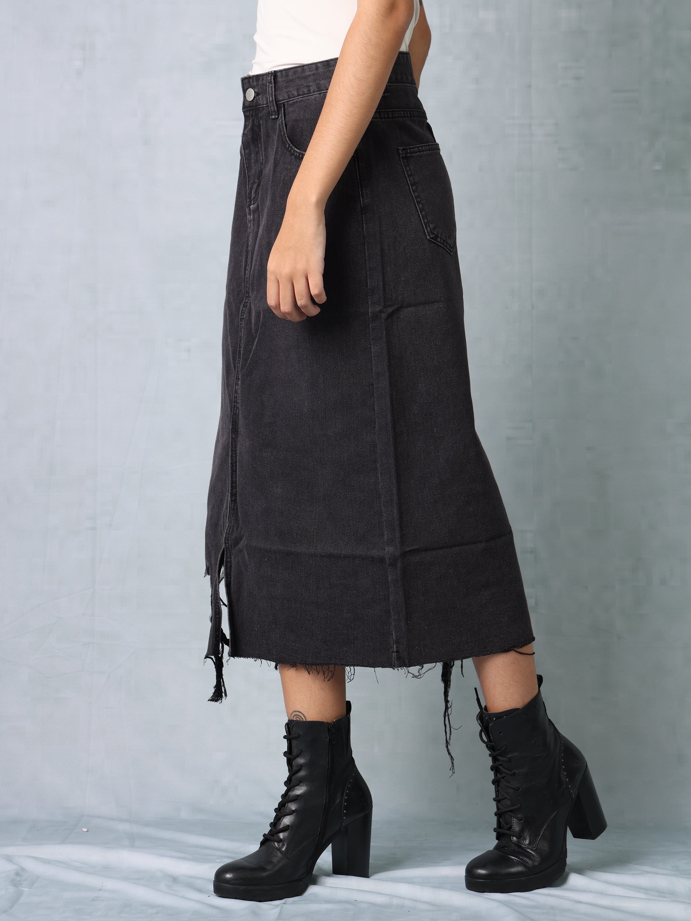 Women Black Denim Ribbed Edge Skirt