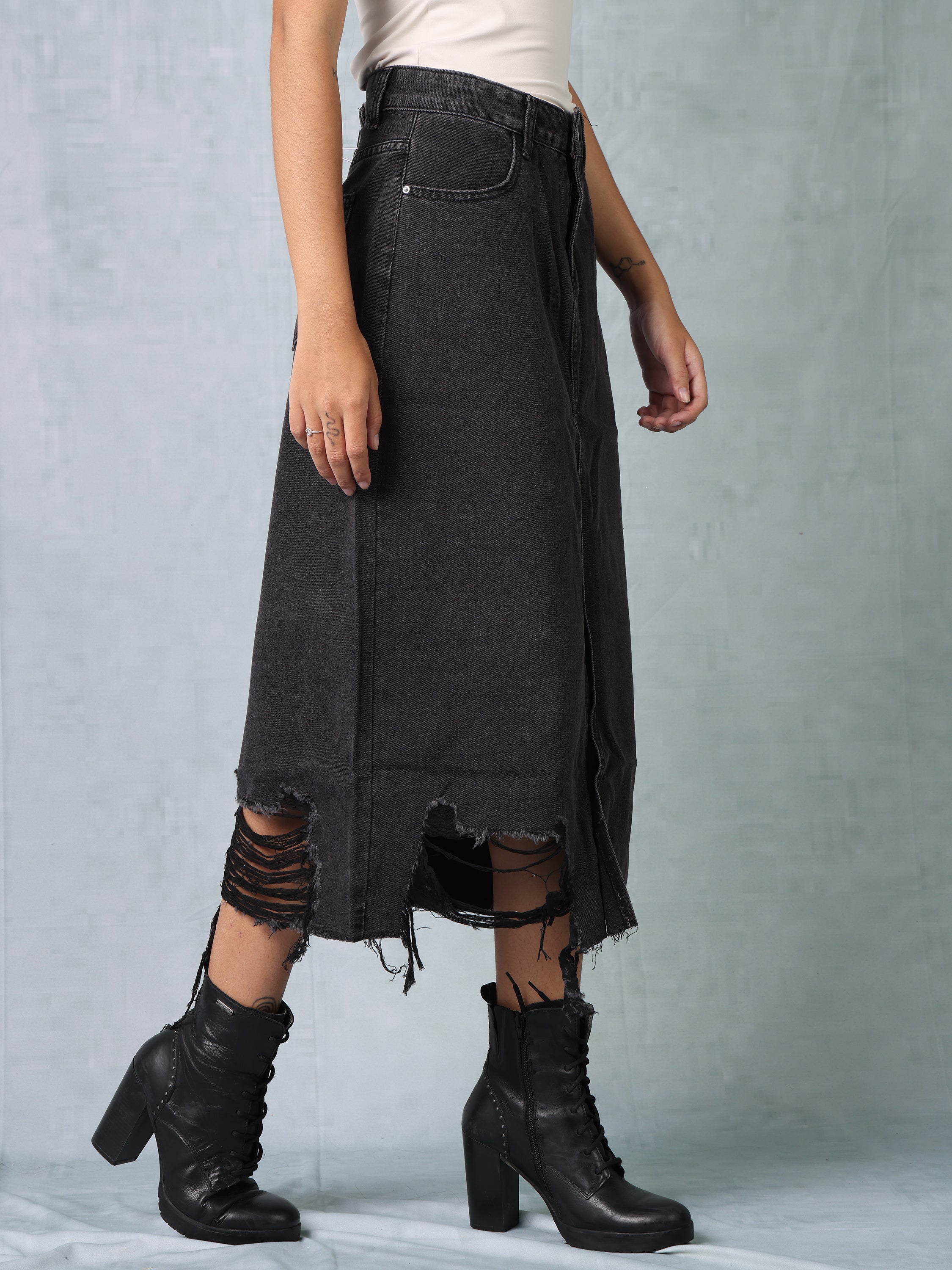 Women Black Denim Ribbed Edge Skirt