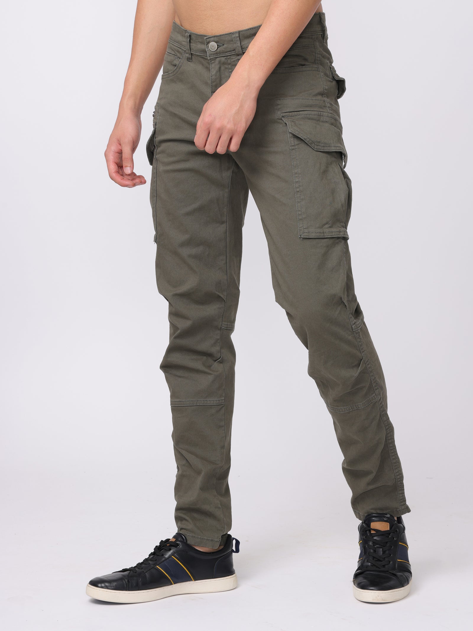 Men Olive Regular Fit Cargo Pants