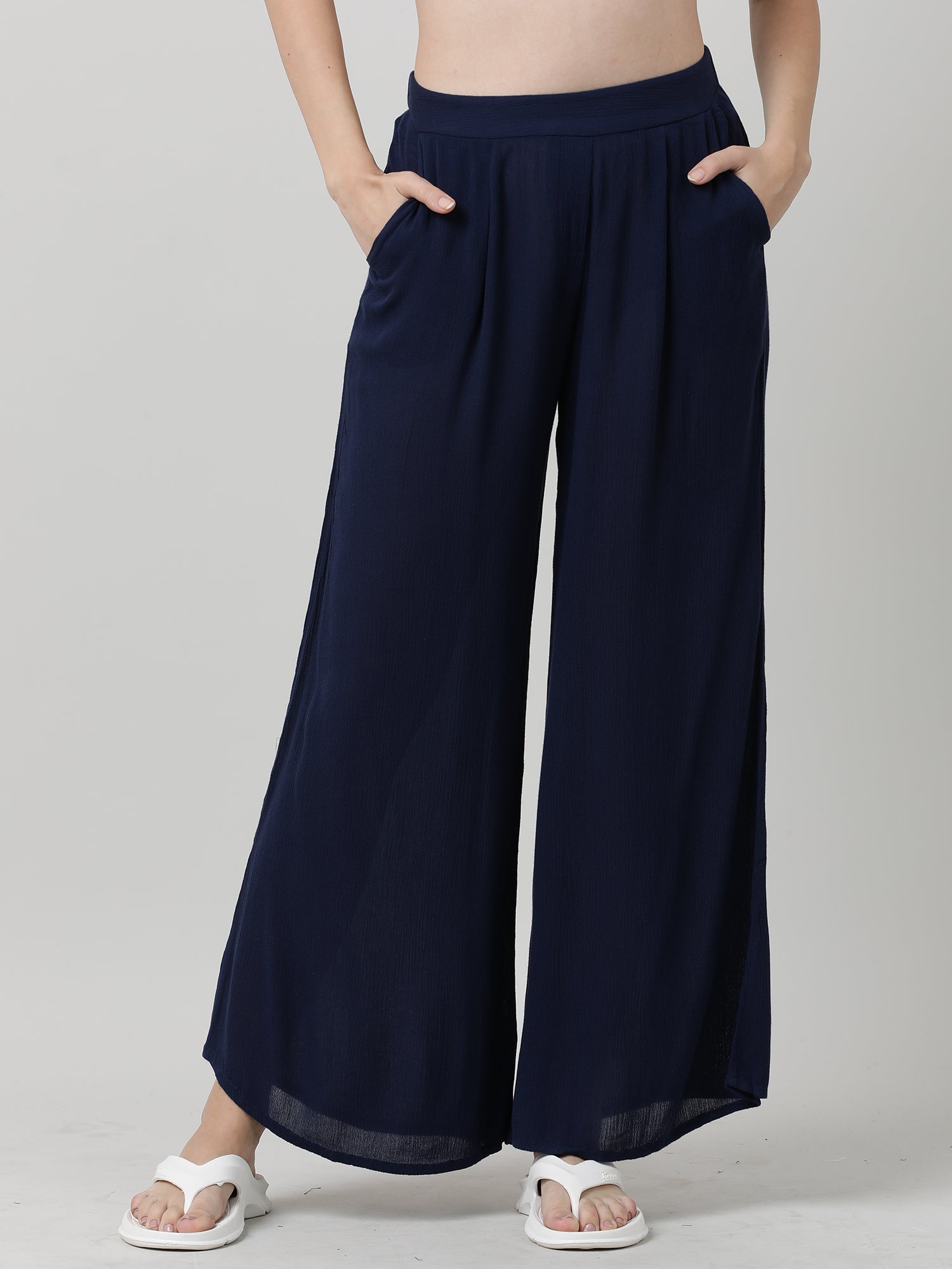 Women Relaxed Fit Navy Blue Pants