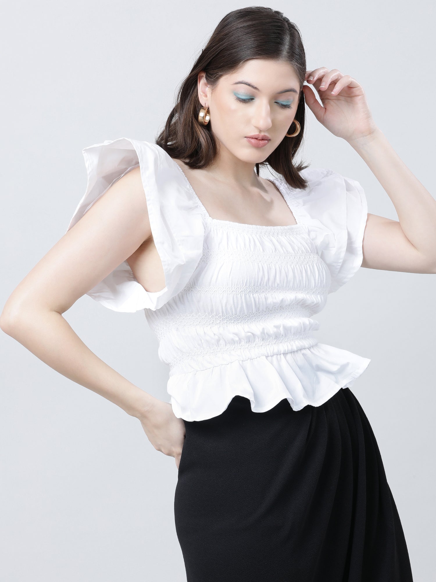 Women Slim Fit White Cinched Top With Frilled Sleeves