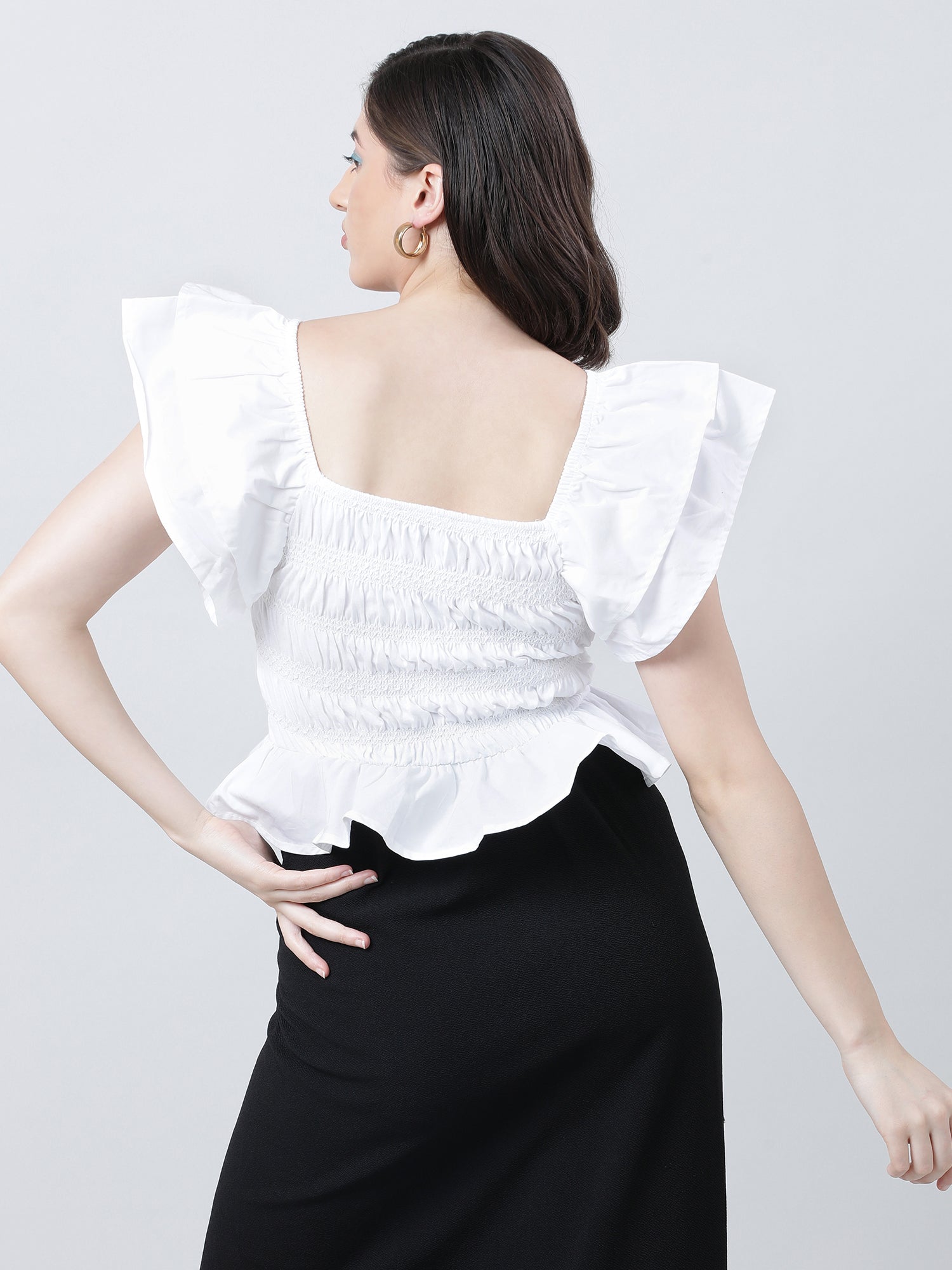 Women Slim Fit White Cinched Top With Frilled Sleeves