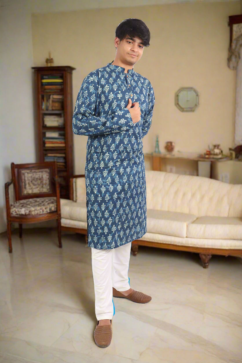 Men Blue Ethnic Leaf Motif Cotton Kurta