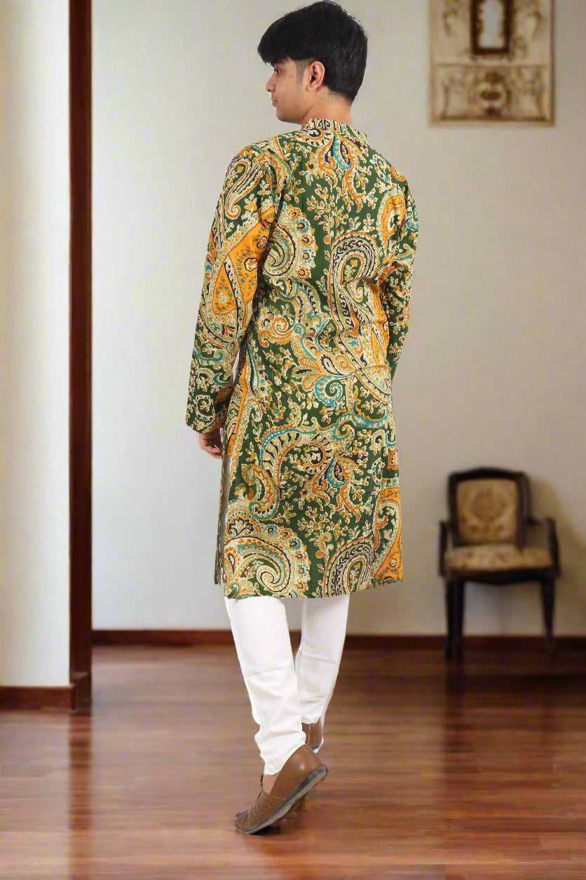 Men Green Cotton Paisley Printed Straight Kurta