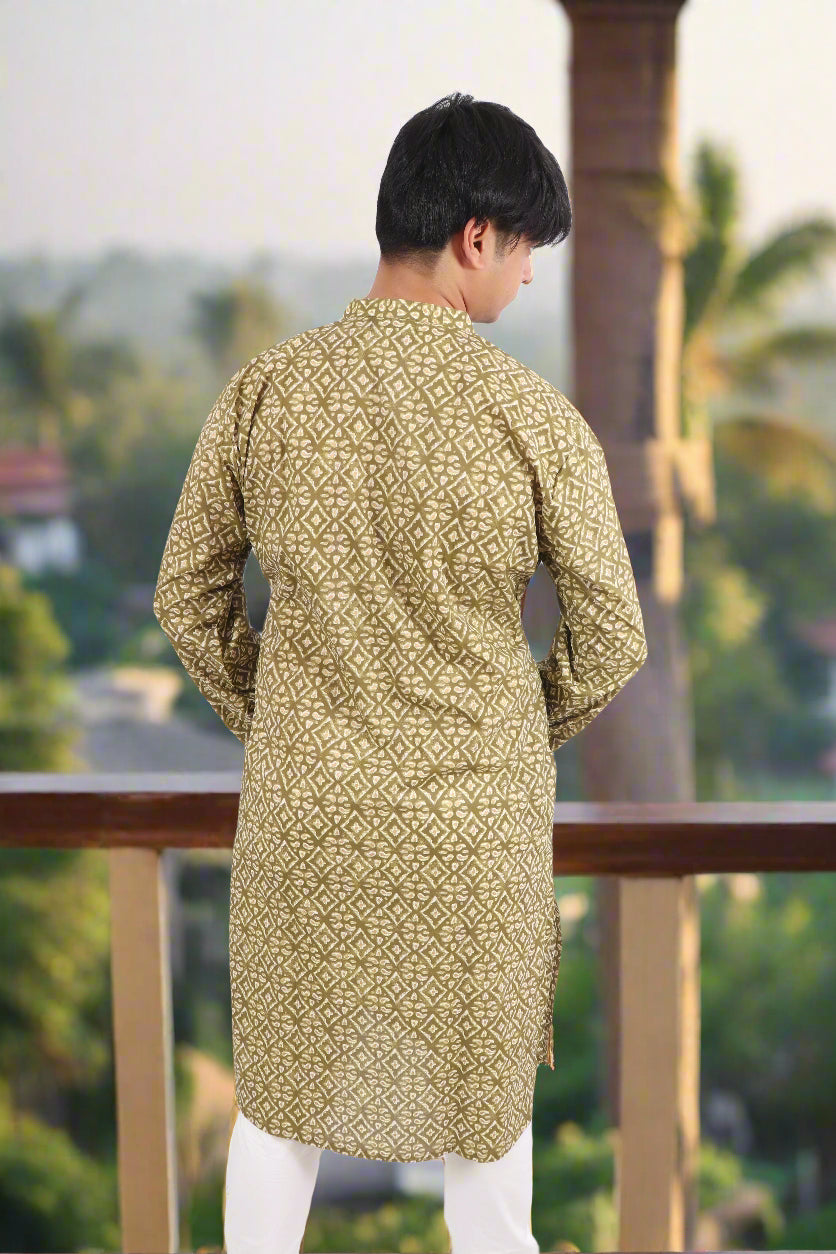 Men Olive Cotton Geometric Printed Straight Kurta