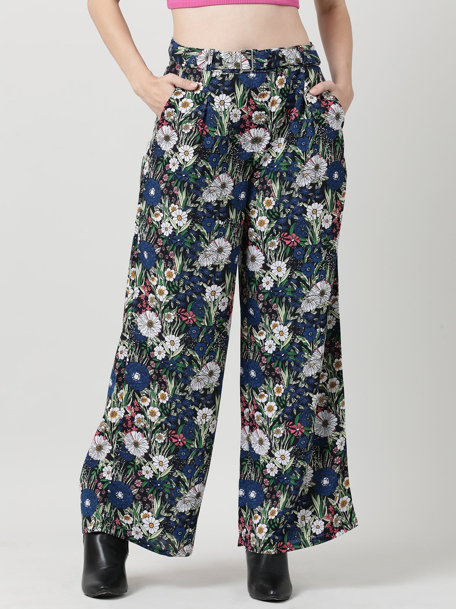 Women Relaxed Fit Green Printed Pants