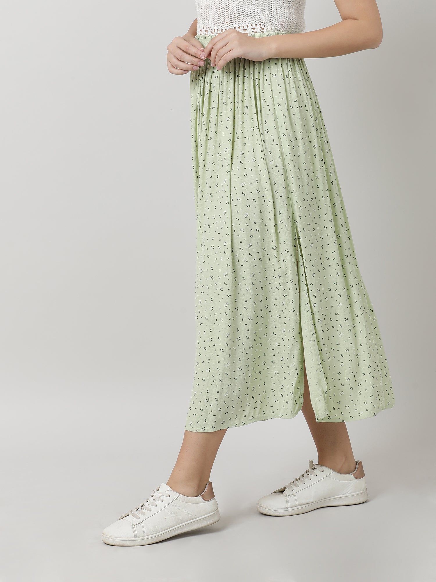 Women Regular Fit Printed Green Midi Skirt