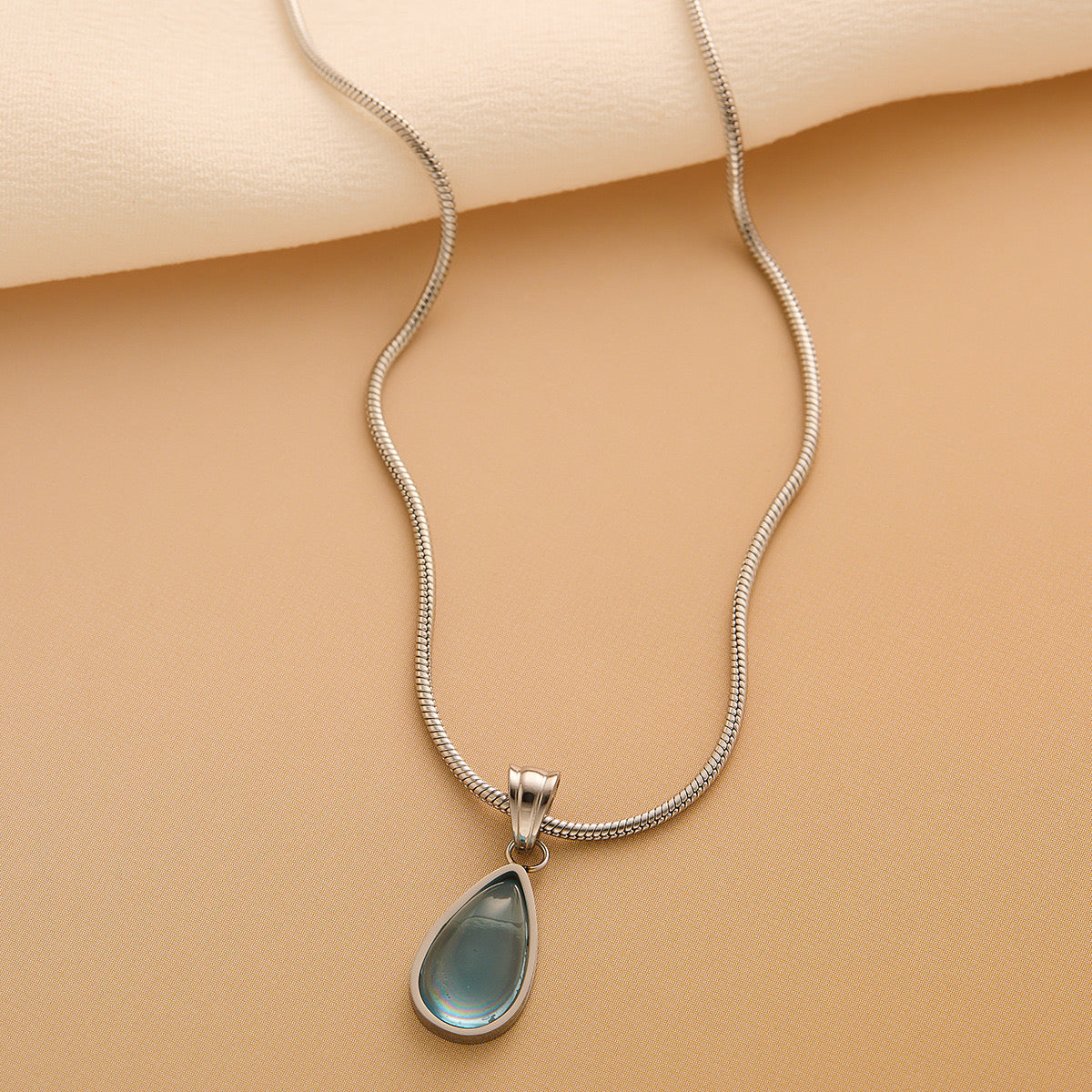Artificial Silver Necklace