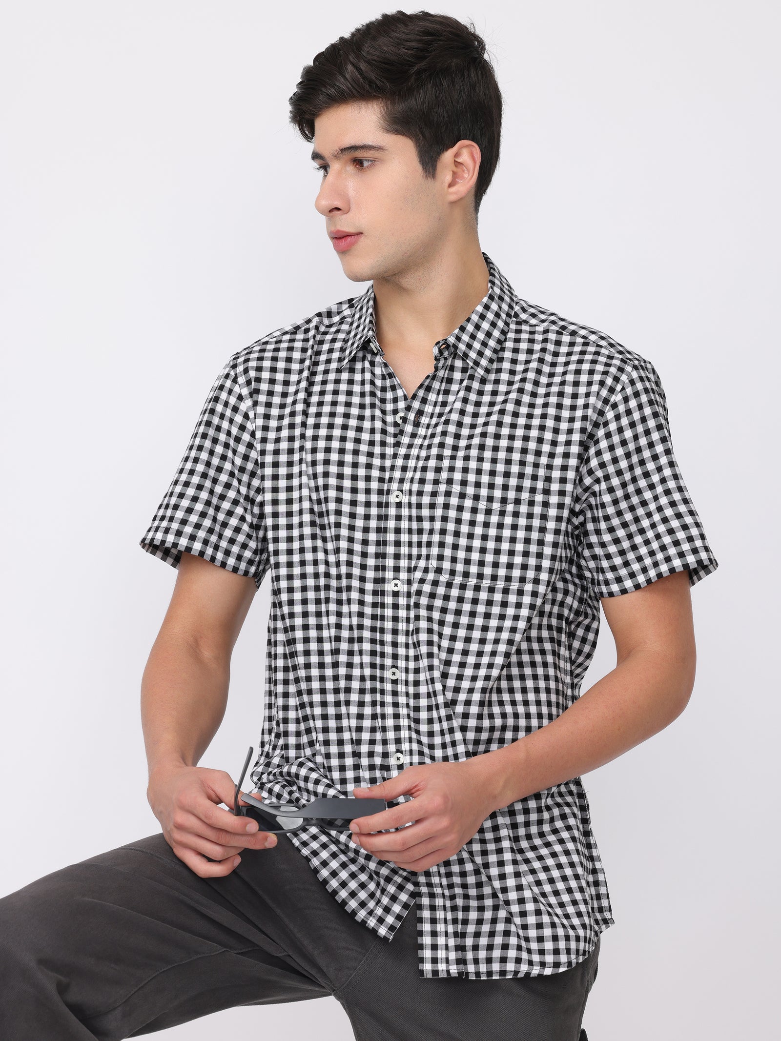 Men Black Regular Fit Checked Shirt