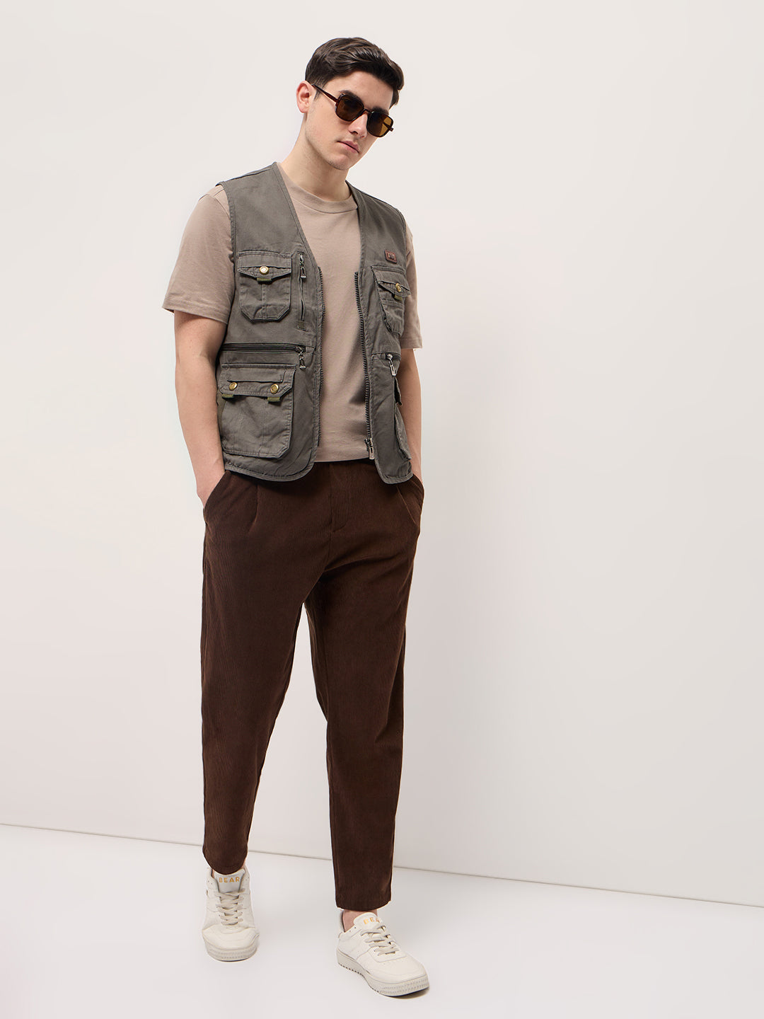 Men Grey Outdoor Utility Multi-Pocket Vest Jacket