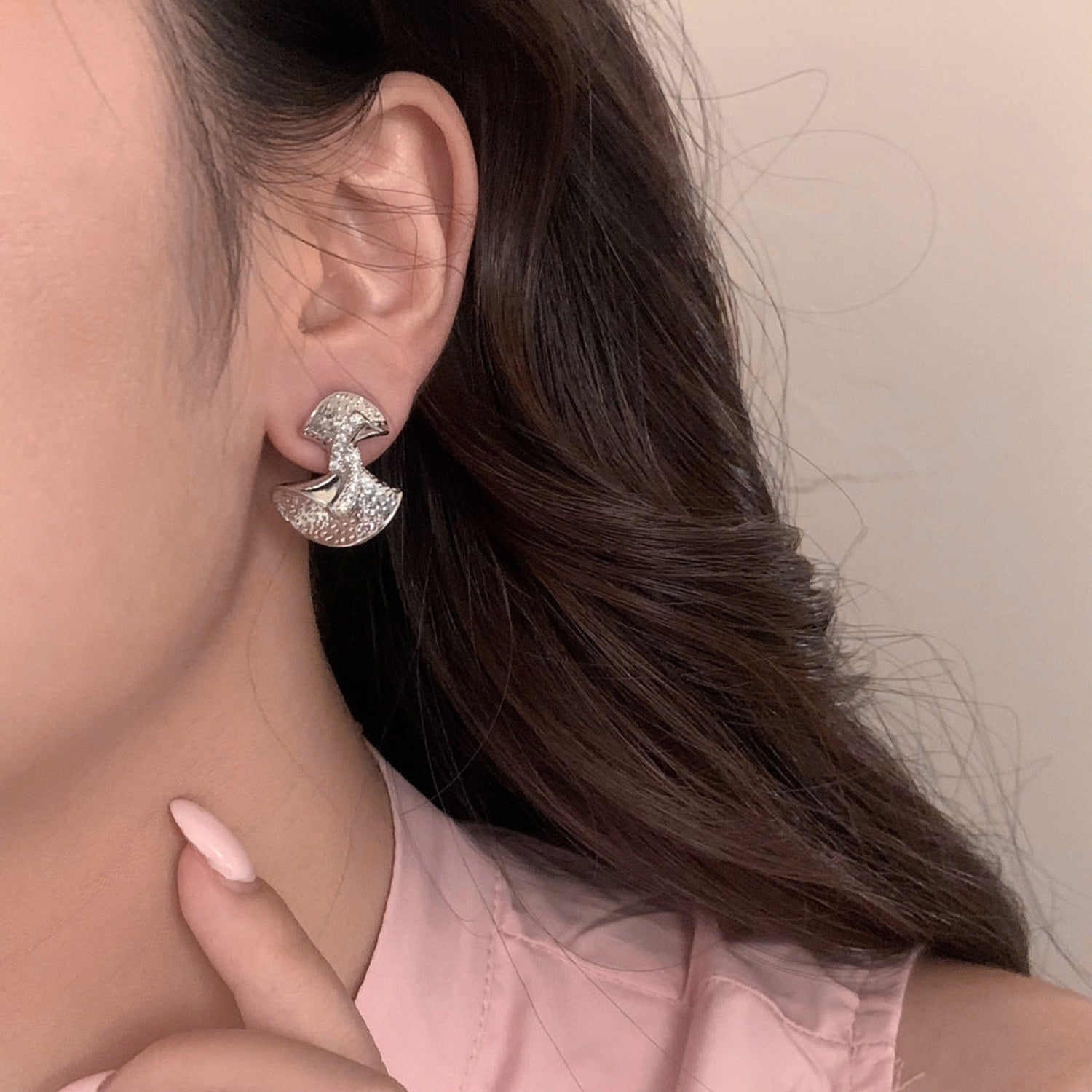 Delicate Pearl Semi Twisted Silver Stud Earring