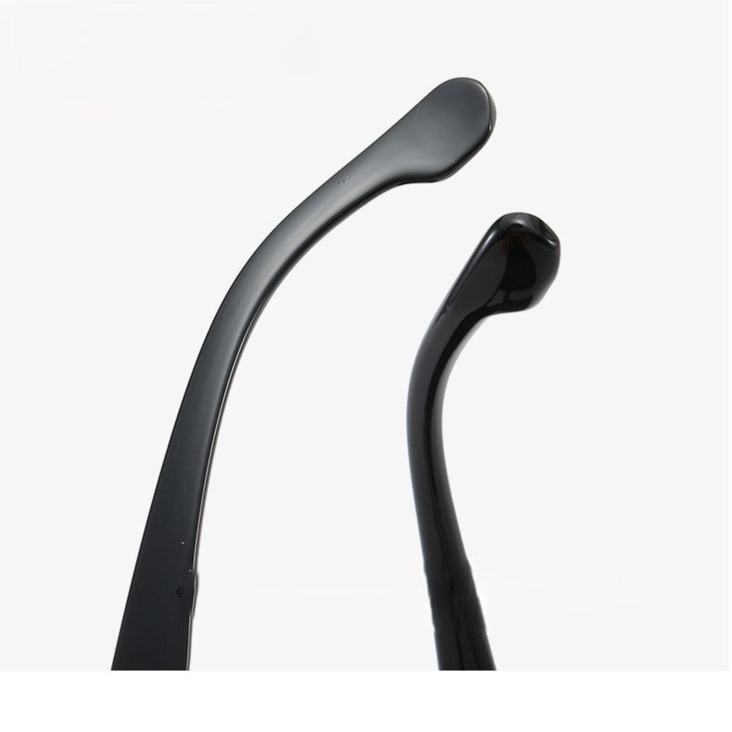 Women Black Round Lens Sunglasses