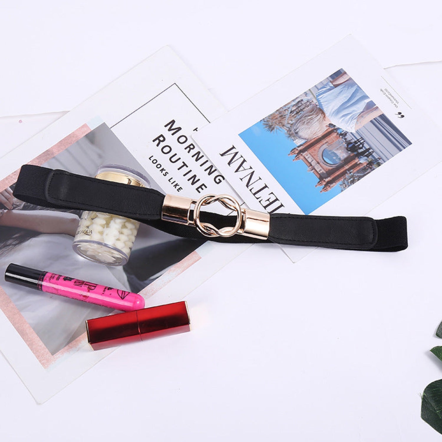 Black Slim Interlocking Circle Belt