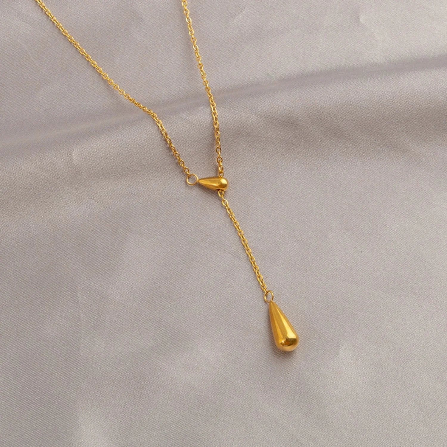 Gold Dual-Teardrop Lariat Necklace