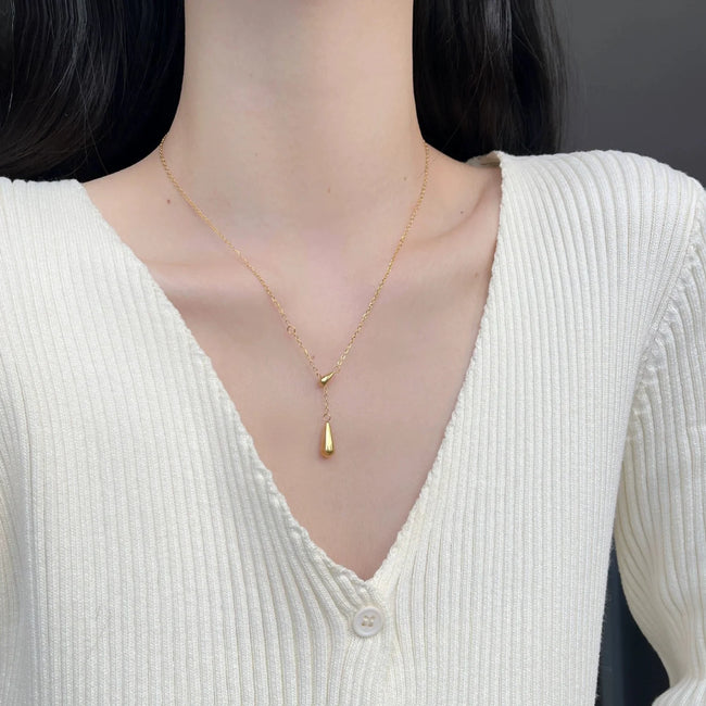 Gold Dual-Teardrop Lariat Necklace