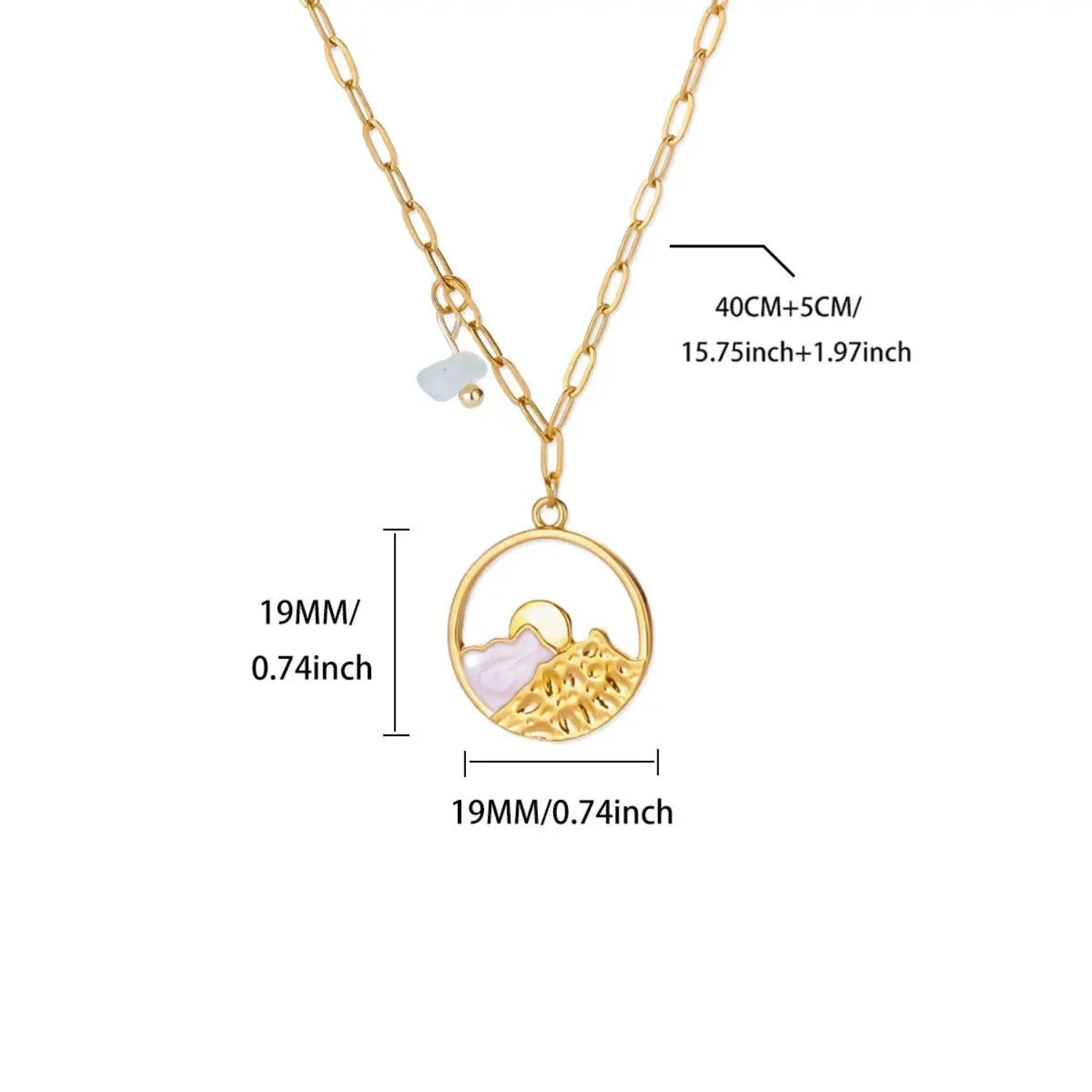 Gold Scenic Circle Paperclip Necklace