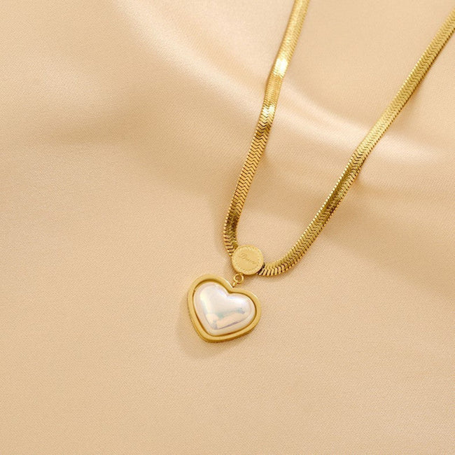 Gold Heart Faux Pearl Necklace