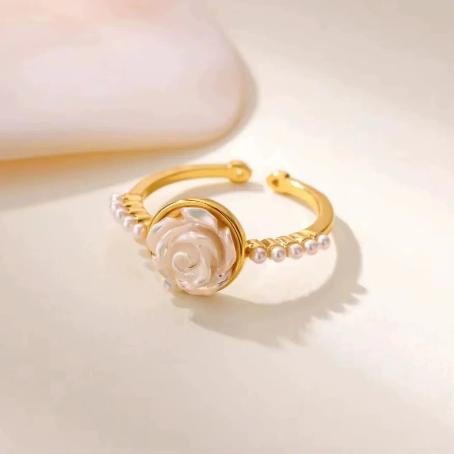 White Rose Pearl Gold Ring