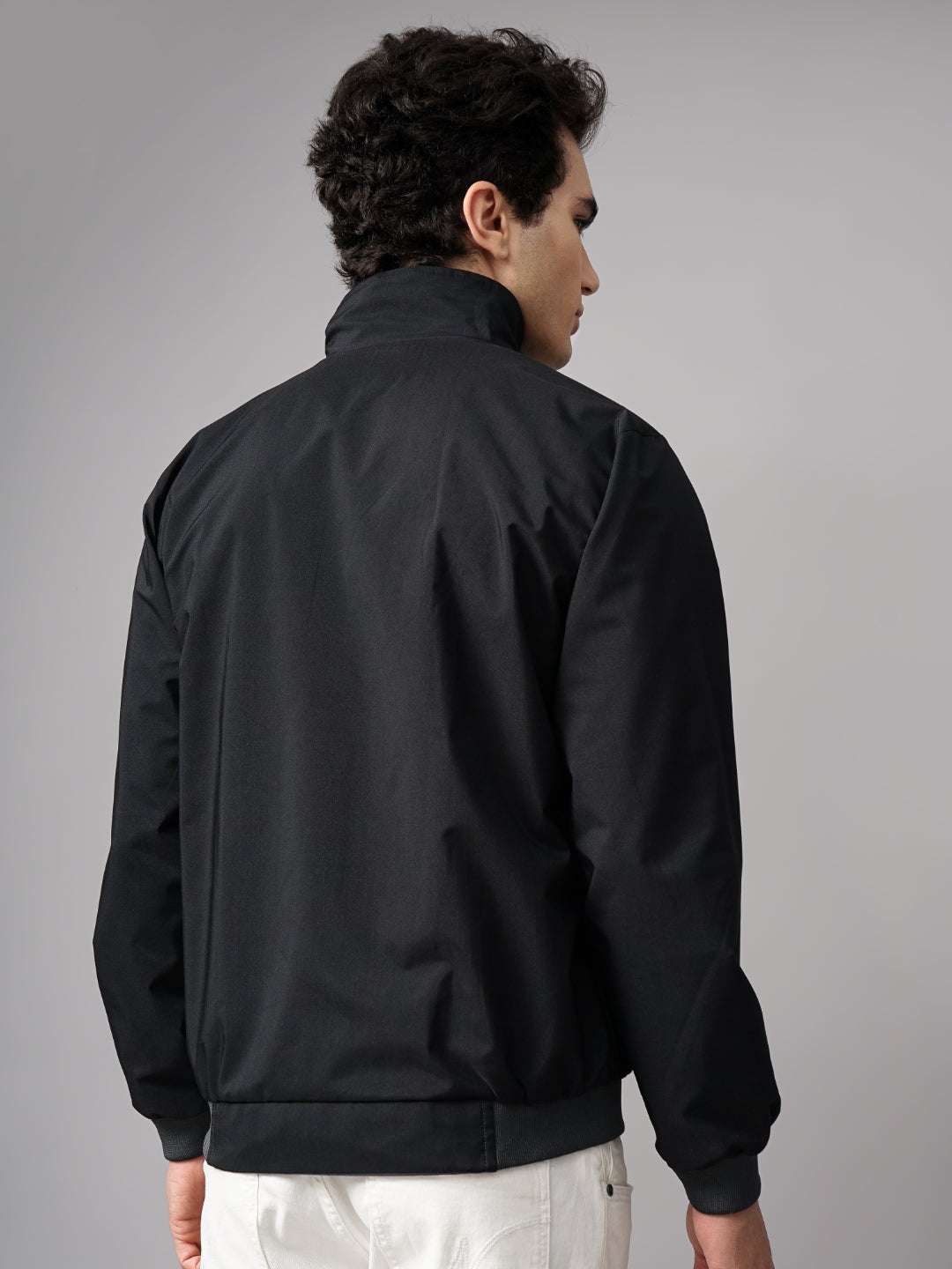 Men Solid Black Sweatshirt