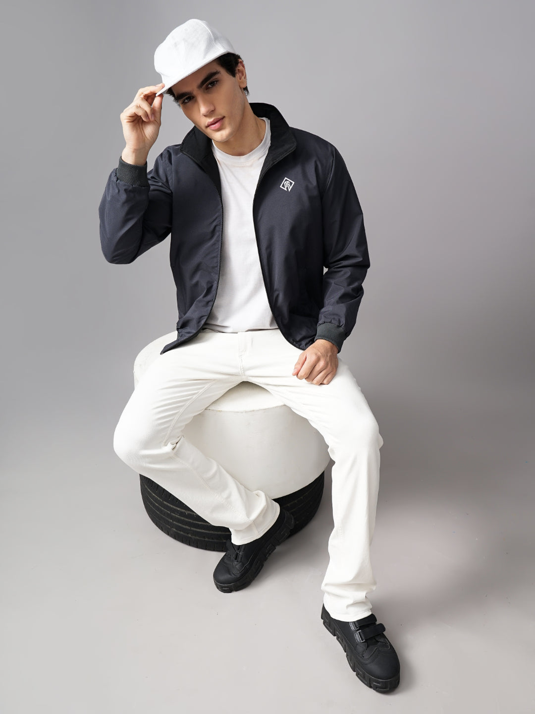 Men Solid Black Sweatshirt