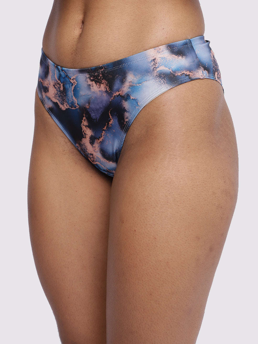Women Suheli Par Printed Bikini Panty