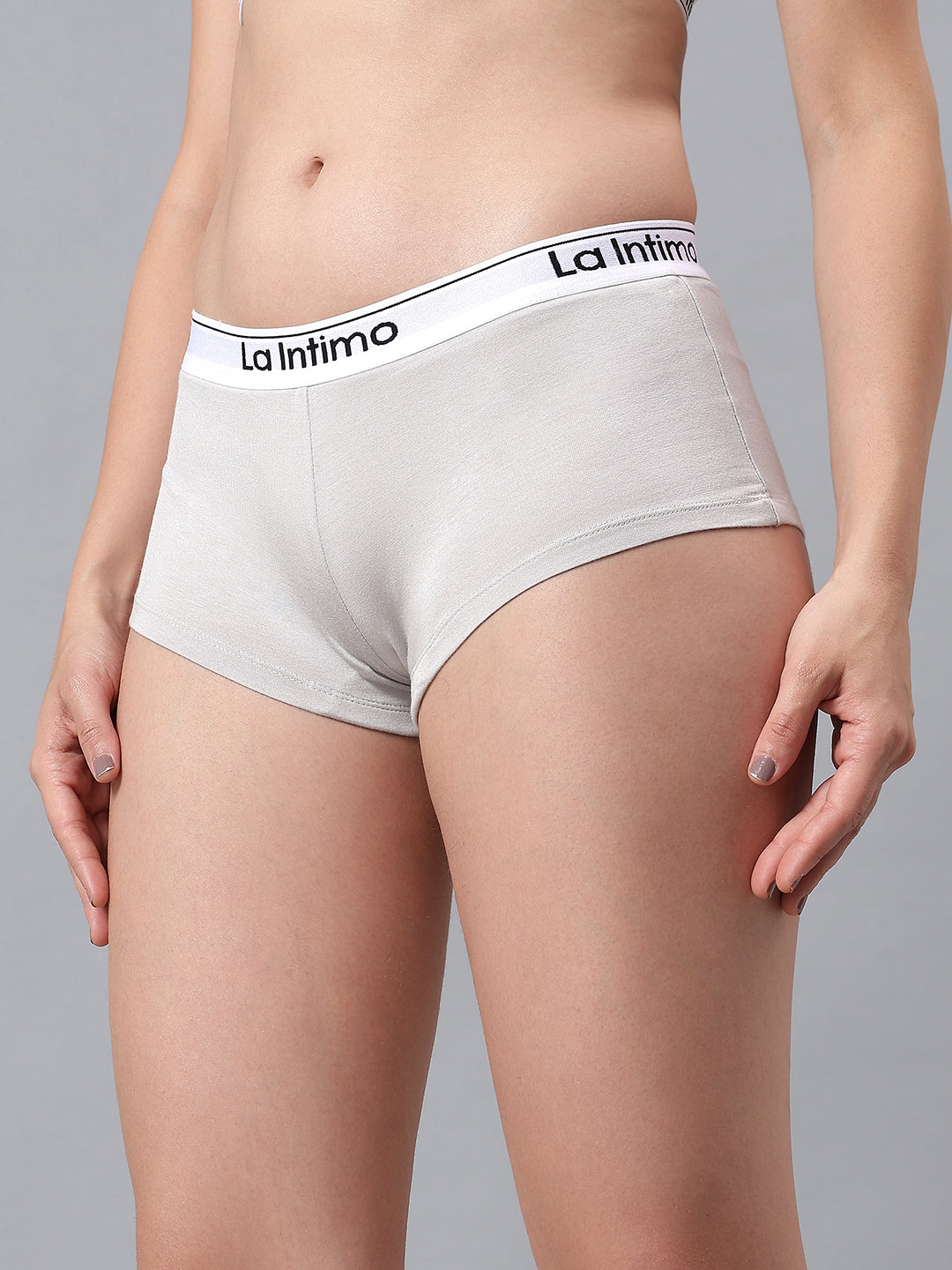 Women Classic Comfort