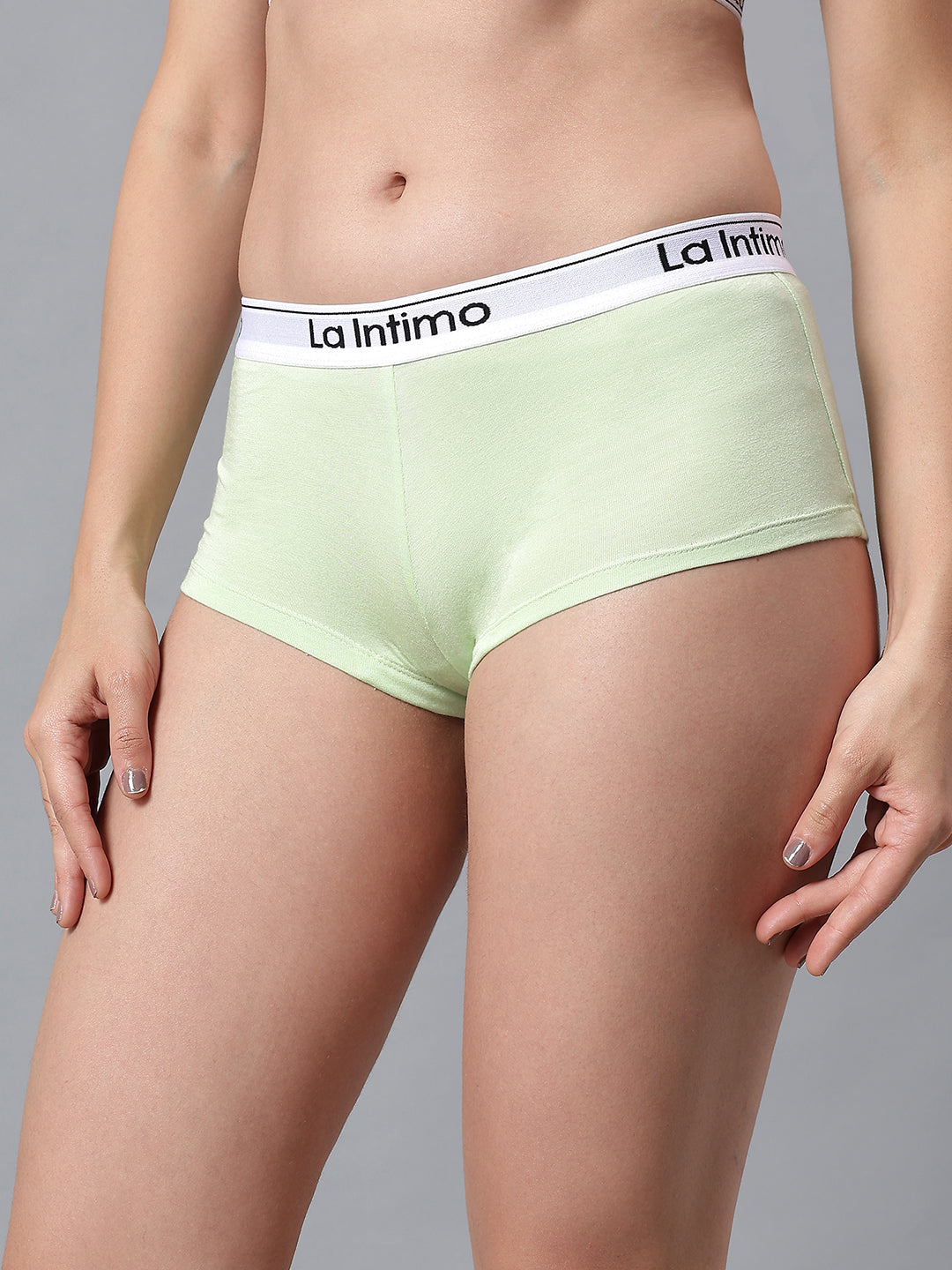 Women Classic Comfort