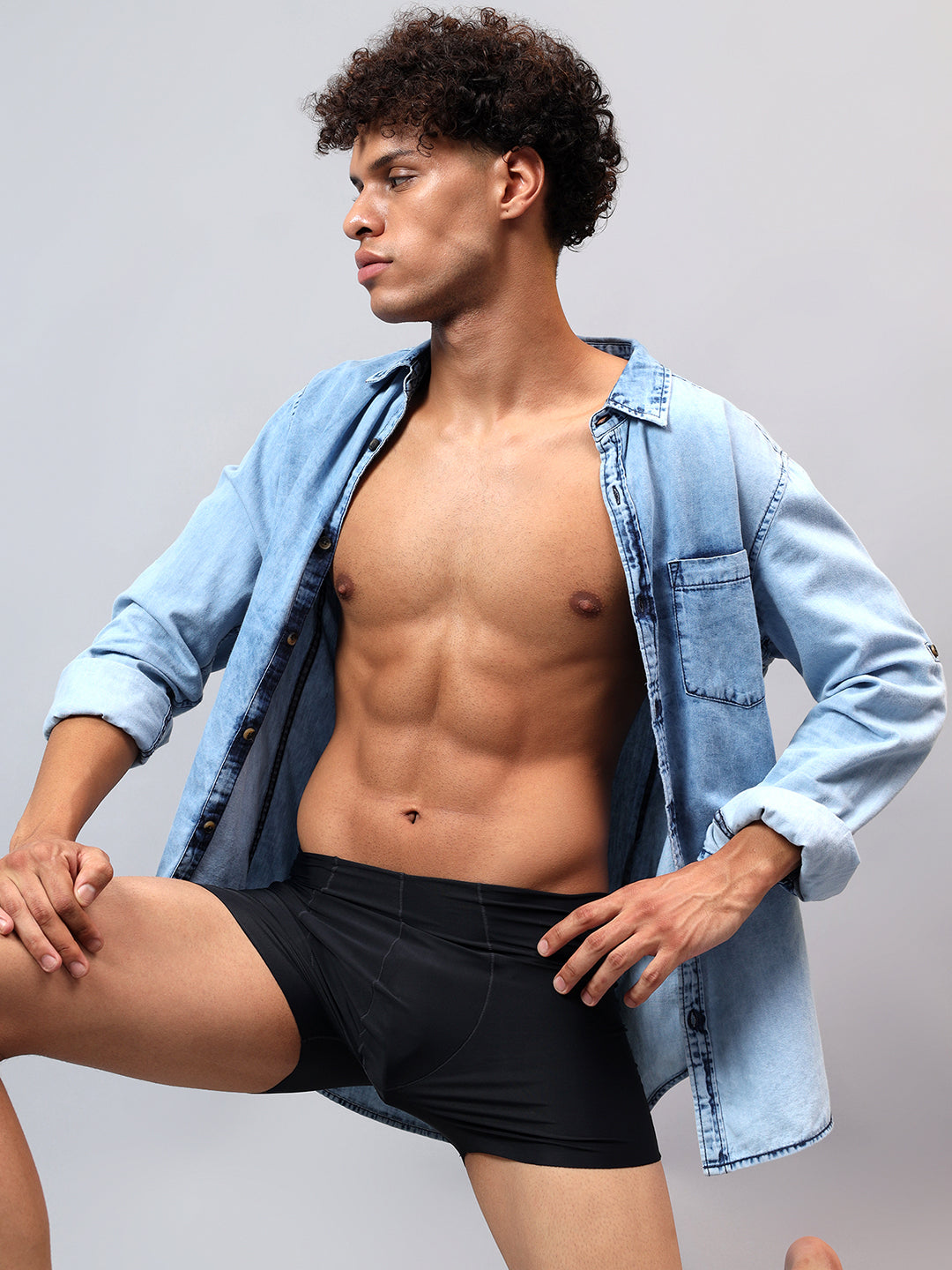 Semi Seamless Trunk