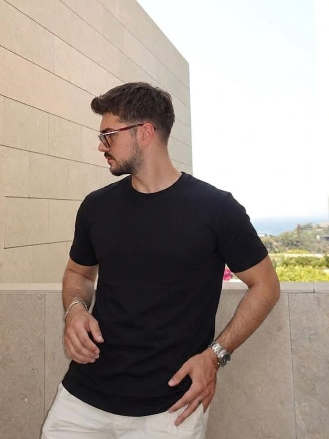 Men Black Solid Cotton T-shirt