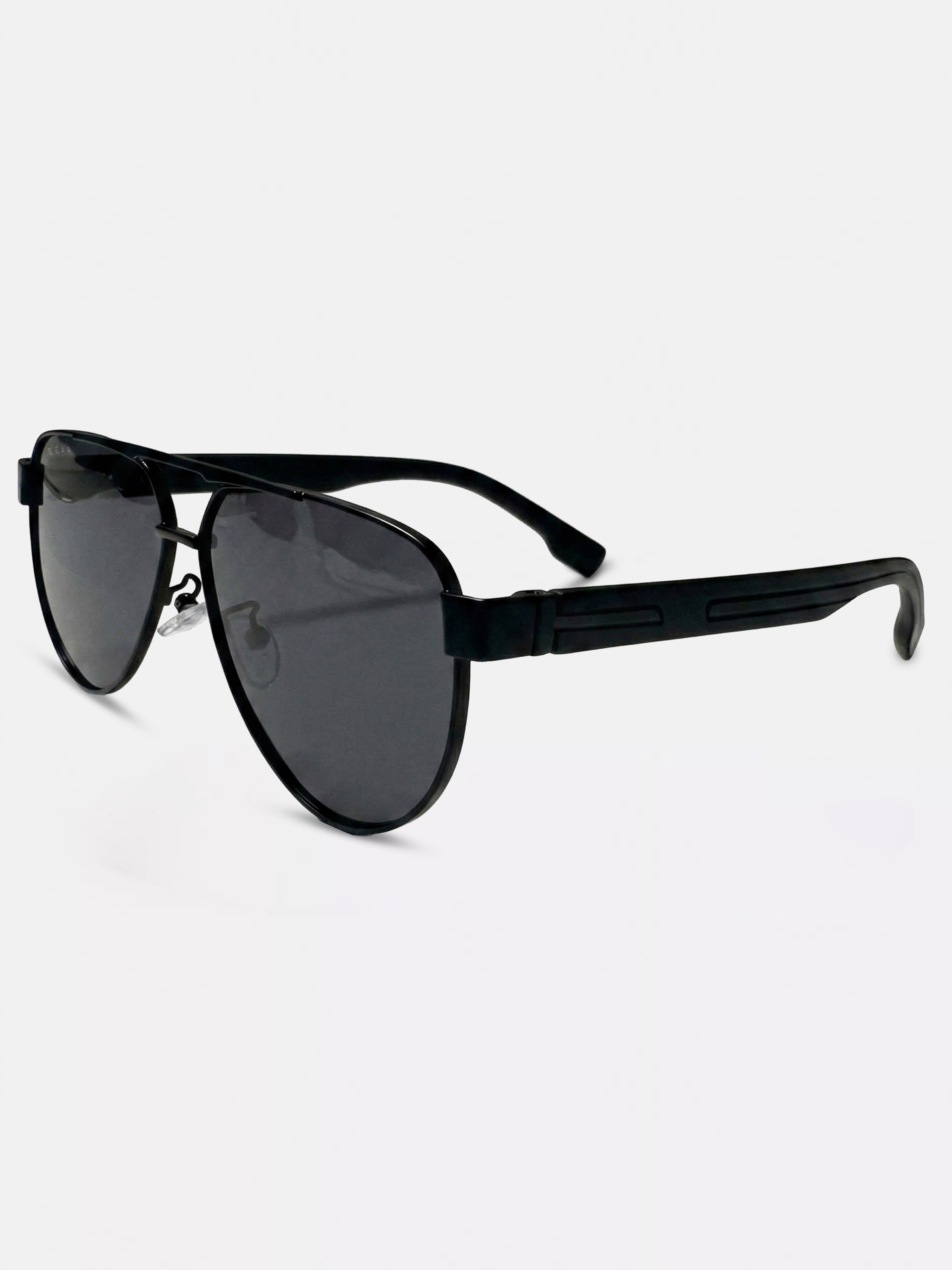 Men Aviator Sunglasses with Matte Black Frame and Smoke Grey Gradient UV Lenses
