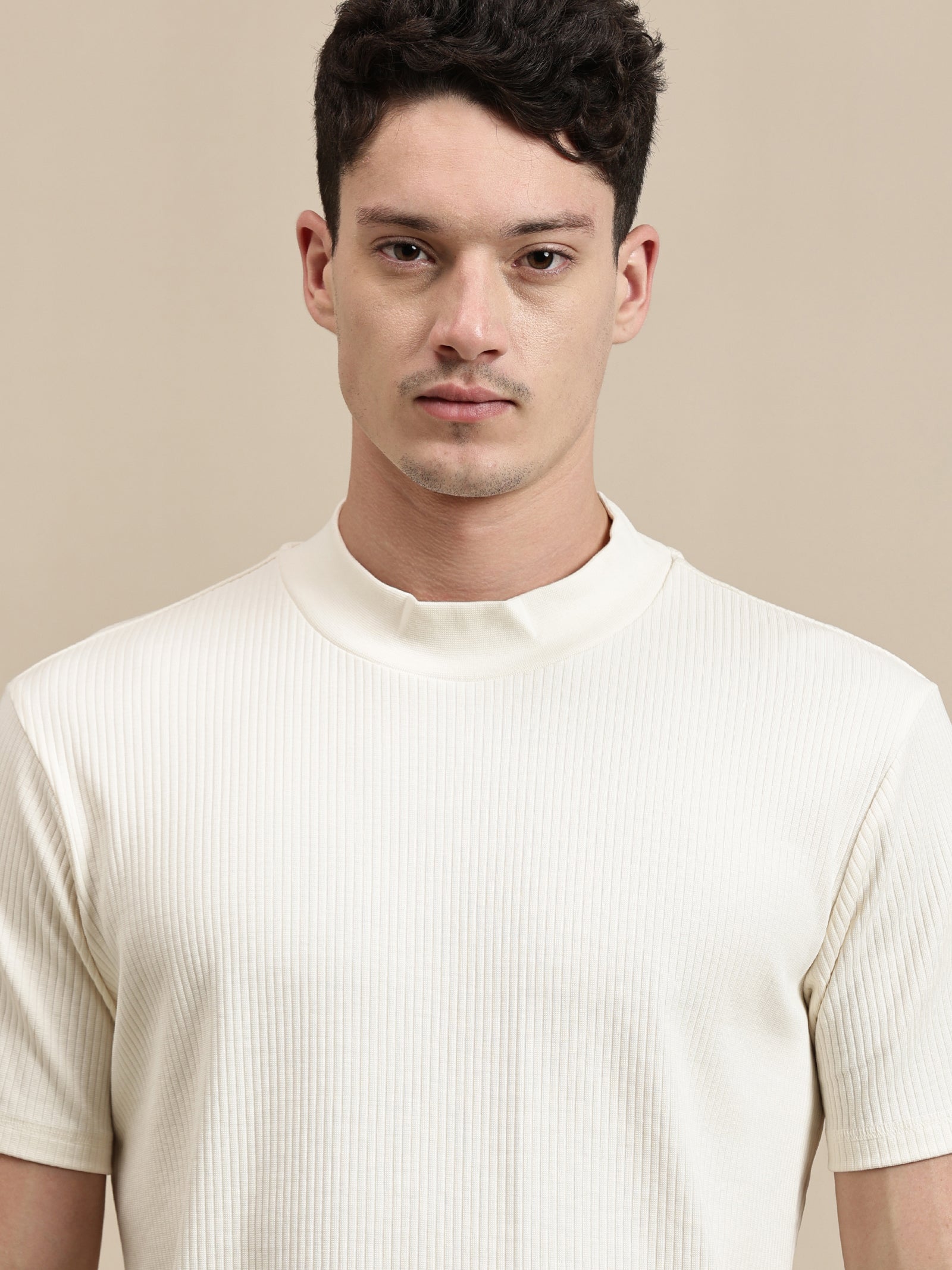 Men Off White Half Sleeve T-Shirt