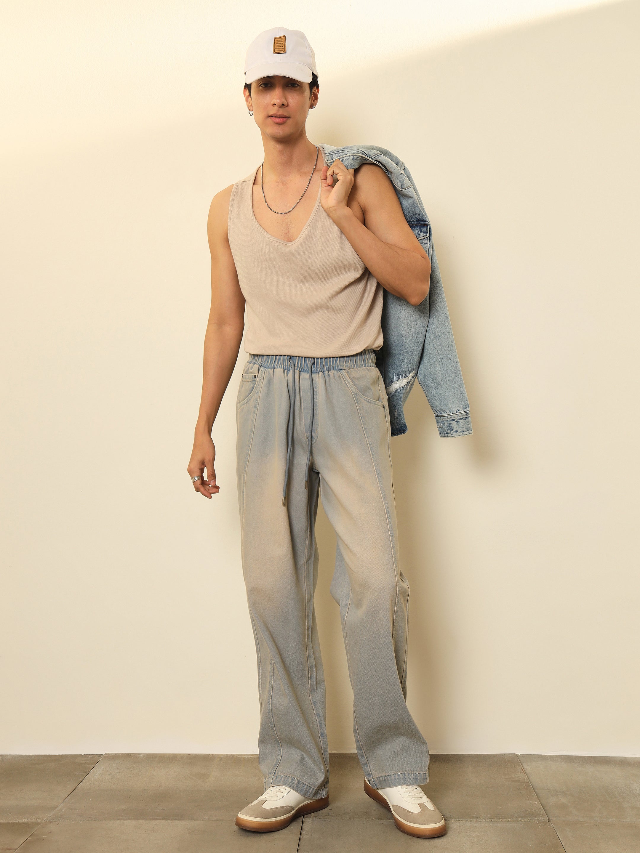 Men Light Blue Seam-Detail Relax Fit Jogger Jeans