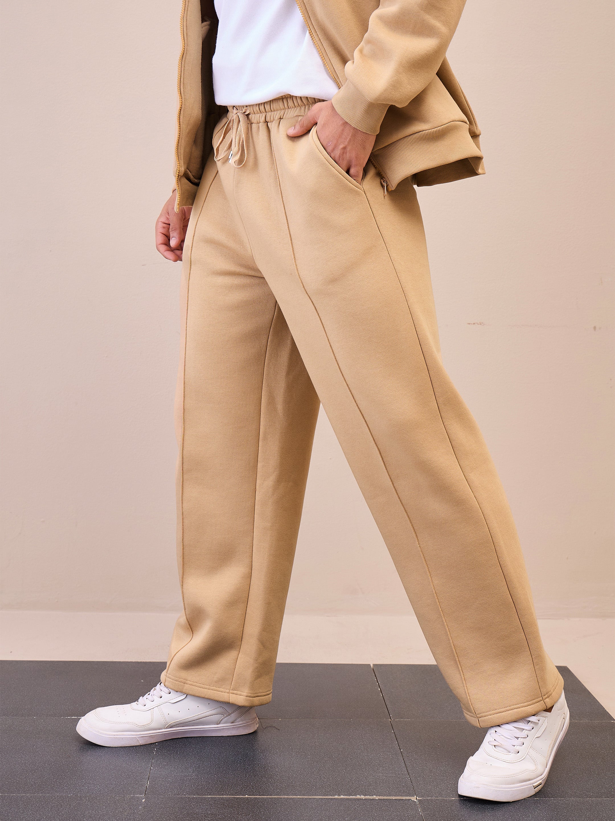 Men Beige Pintuck Oversized Sweatpants